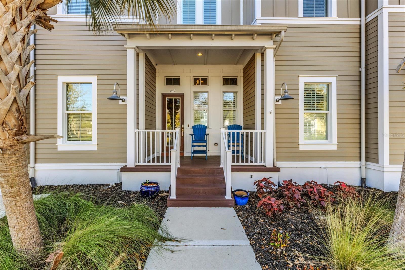 289 SAPPHIRE LAKE DR #202, BRADENTON, FL, 34209