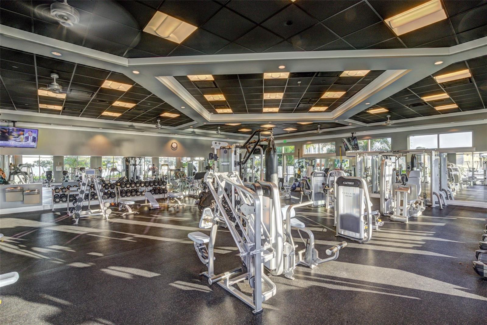 289 SAPPHIRE LAKE DR #202, BRADENTON, FL, 34209