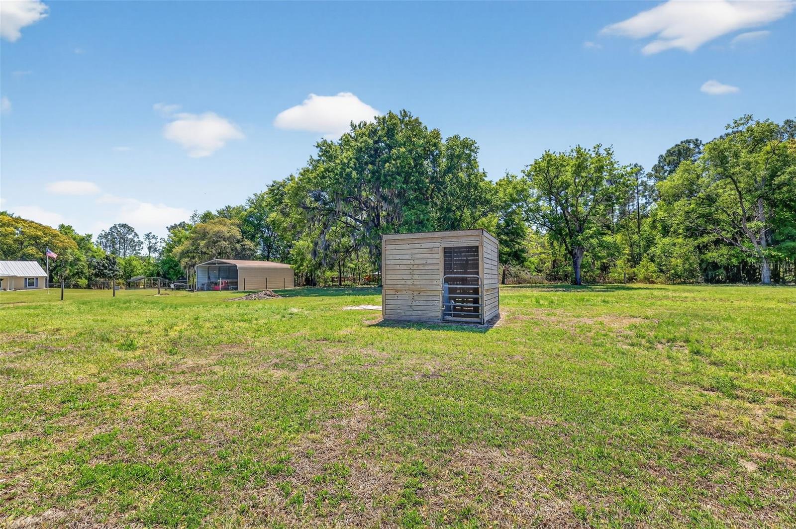 32510 WHITNEY RD, LEESBURG, FL, 34748