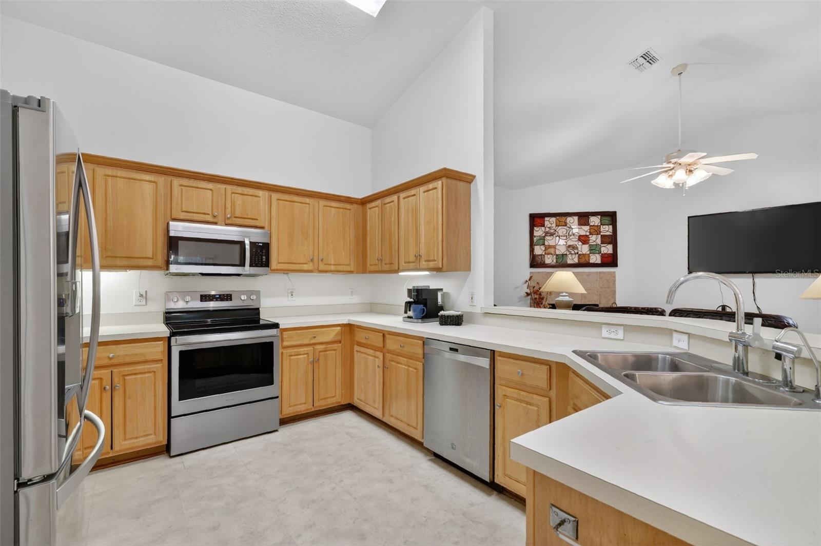 32510 WHITNEY RD, LEESBURG, FL, 34748