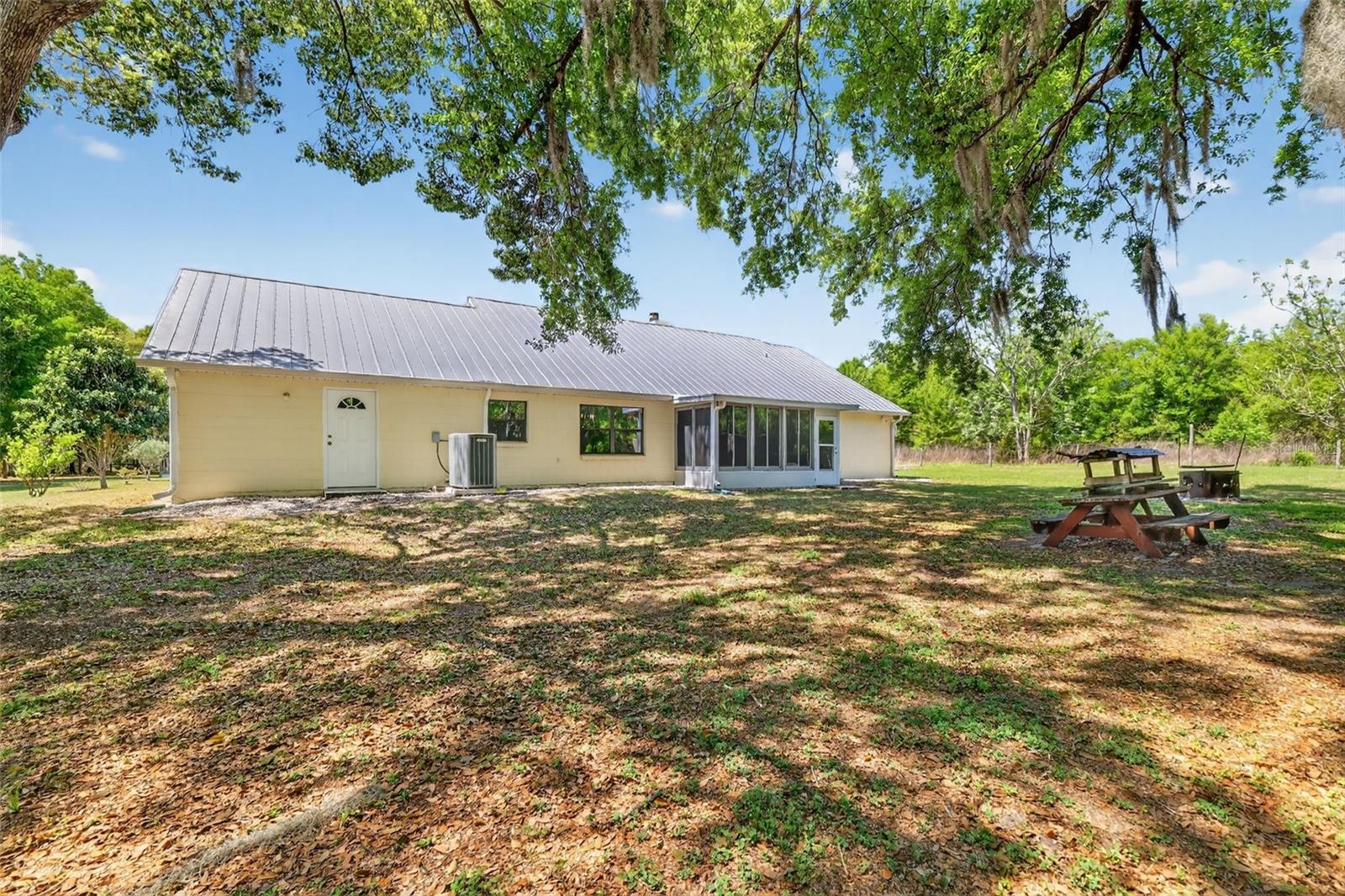 32510 WHITNEY RD, LEESBURG, FL, 34748