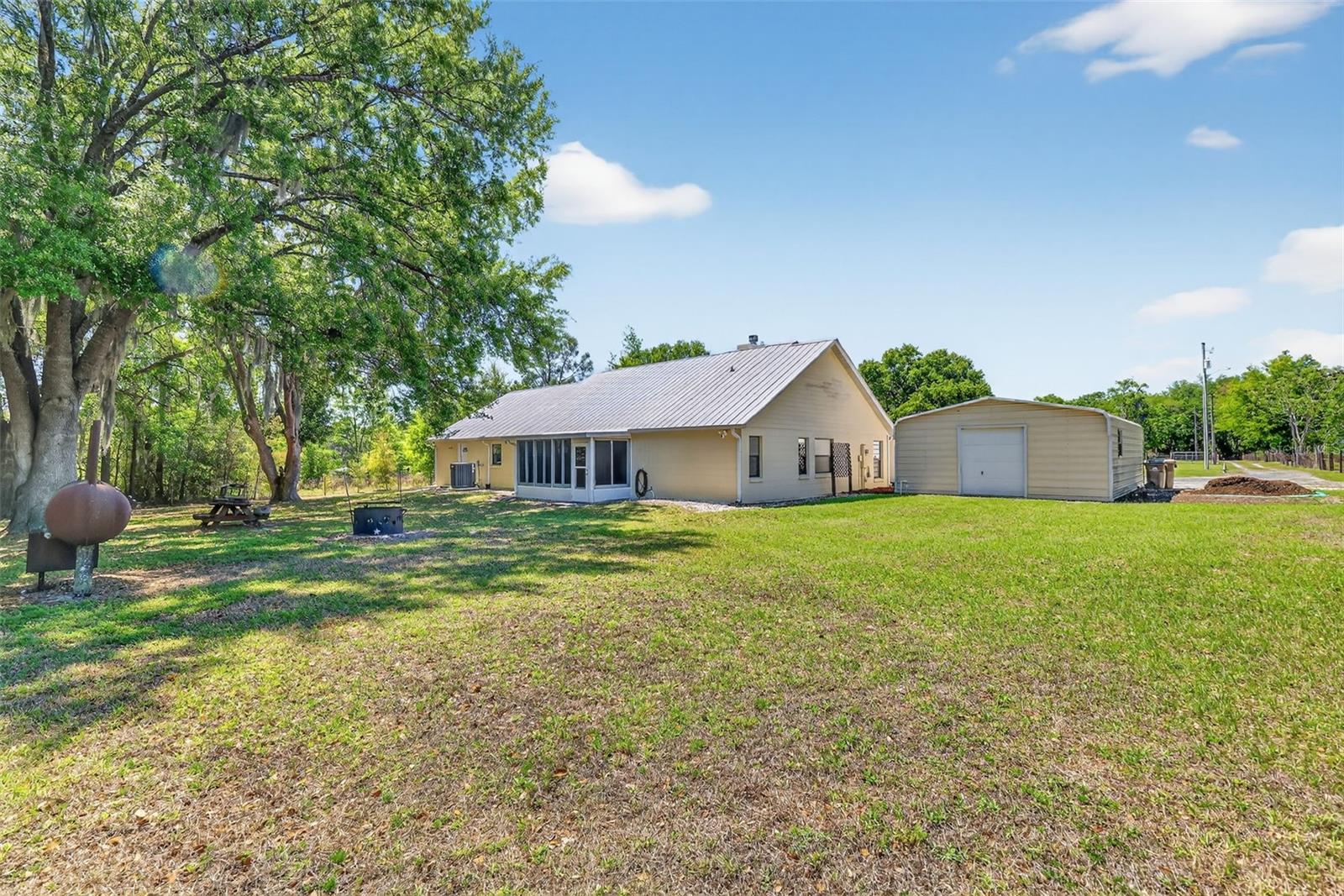 32510 WHITNEY RD, LEESBURG, FL, 34748
