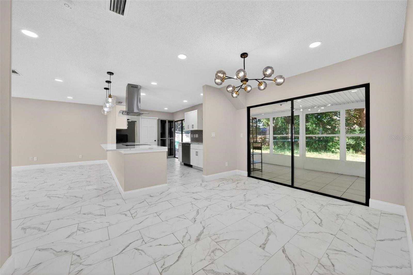 2039 JEFFERSON AVE, DELTONA, FL, 32738