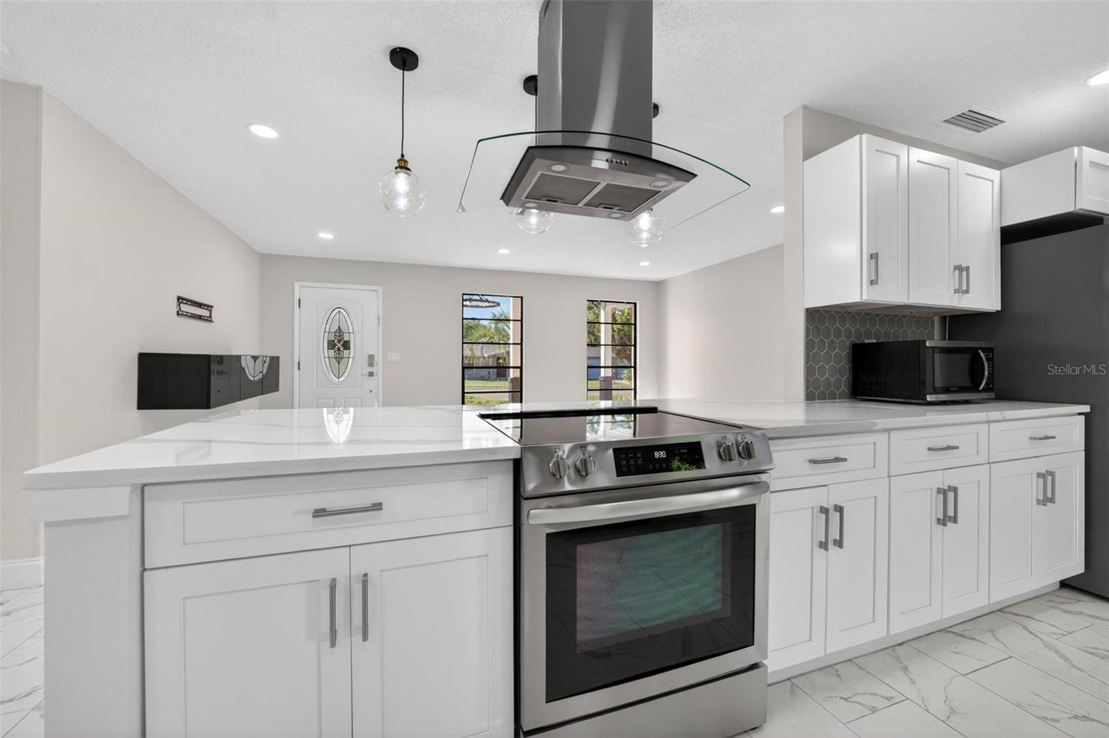 2039 JEFFERSON AVE, DELTONA, FL, 32738