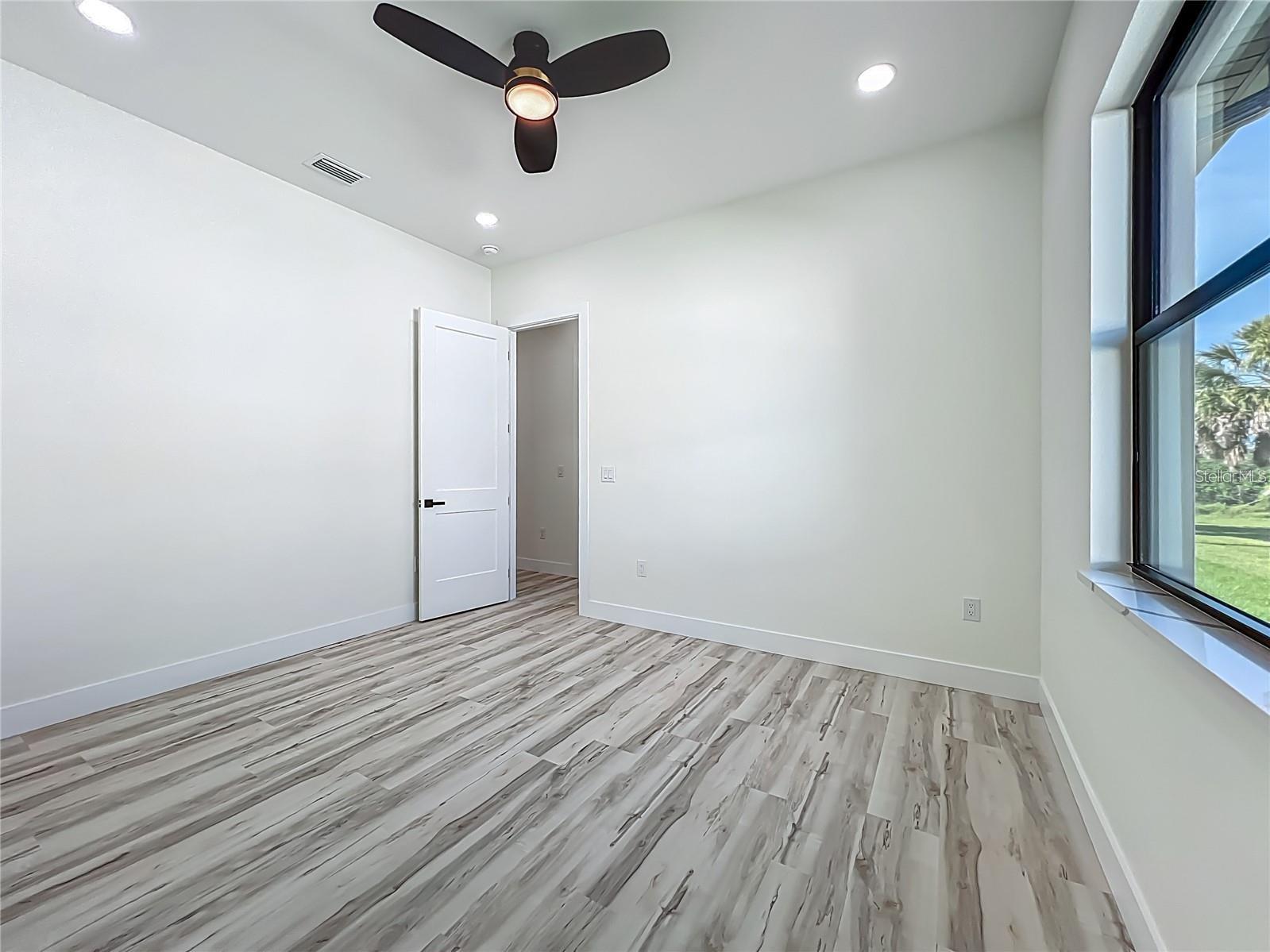 1167 BOUNDARY BLVD, ROTONDA WEST, FL, 33947