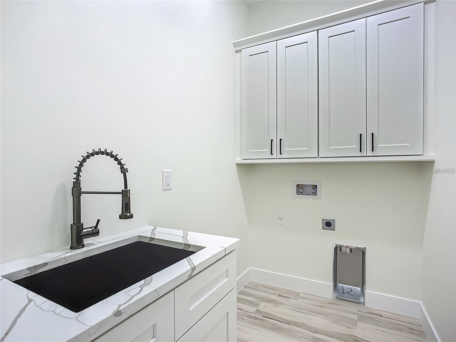 1167 BOUNDARY BLVD, ROTONDA WEST, FL, 33947