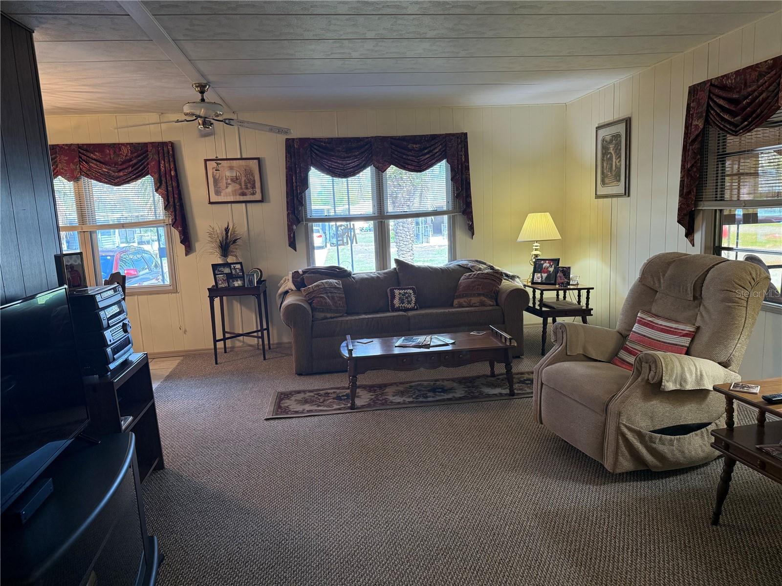 7441 FAIRLANE AVE, BROOKSVILLE, FL, 34613