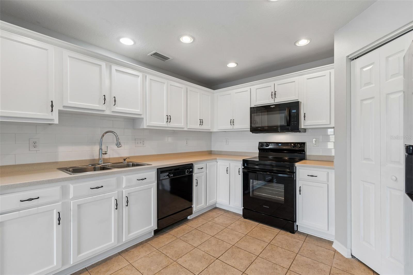 9515 SIMEON DR, LAND O LAKES, FL, 34638