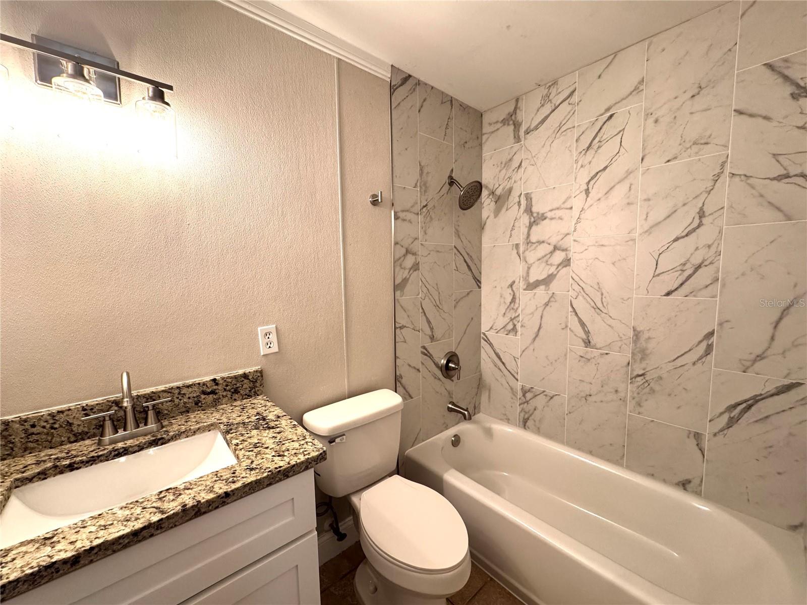 563 FORT SMITH BLVD, DELTONA, FL, 32738