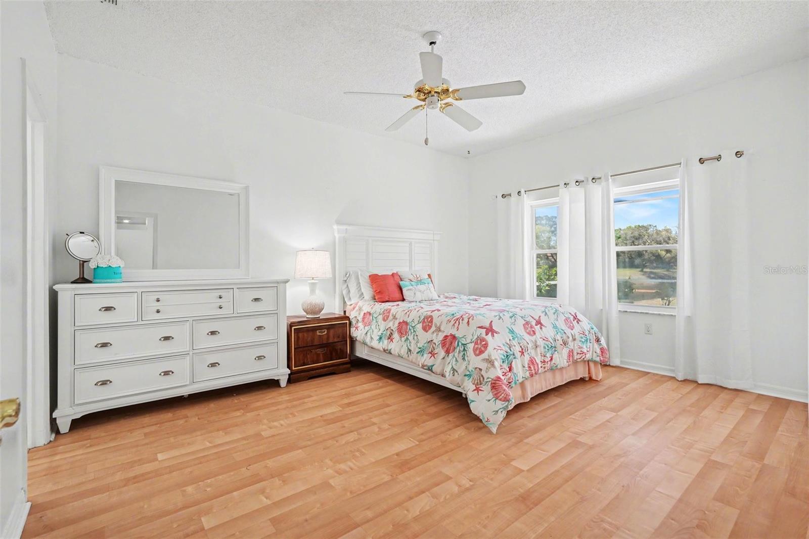 10093 HOLLY BERRY DR, WEEKI WACHEE, FL, 34613