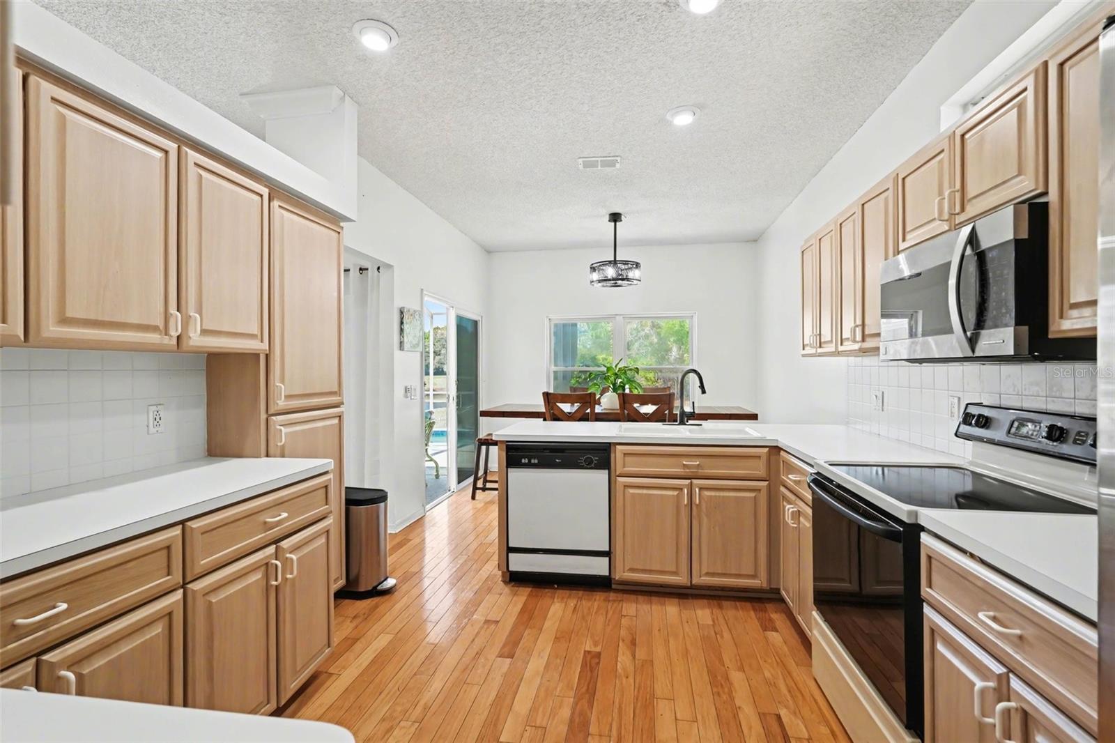10093 HOLLY BERRY DR, WEEKI WACHEE, FL, 34613