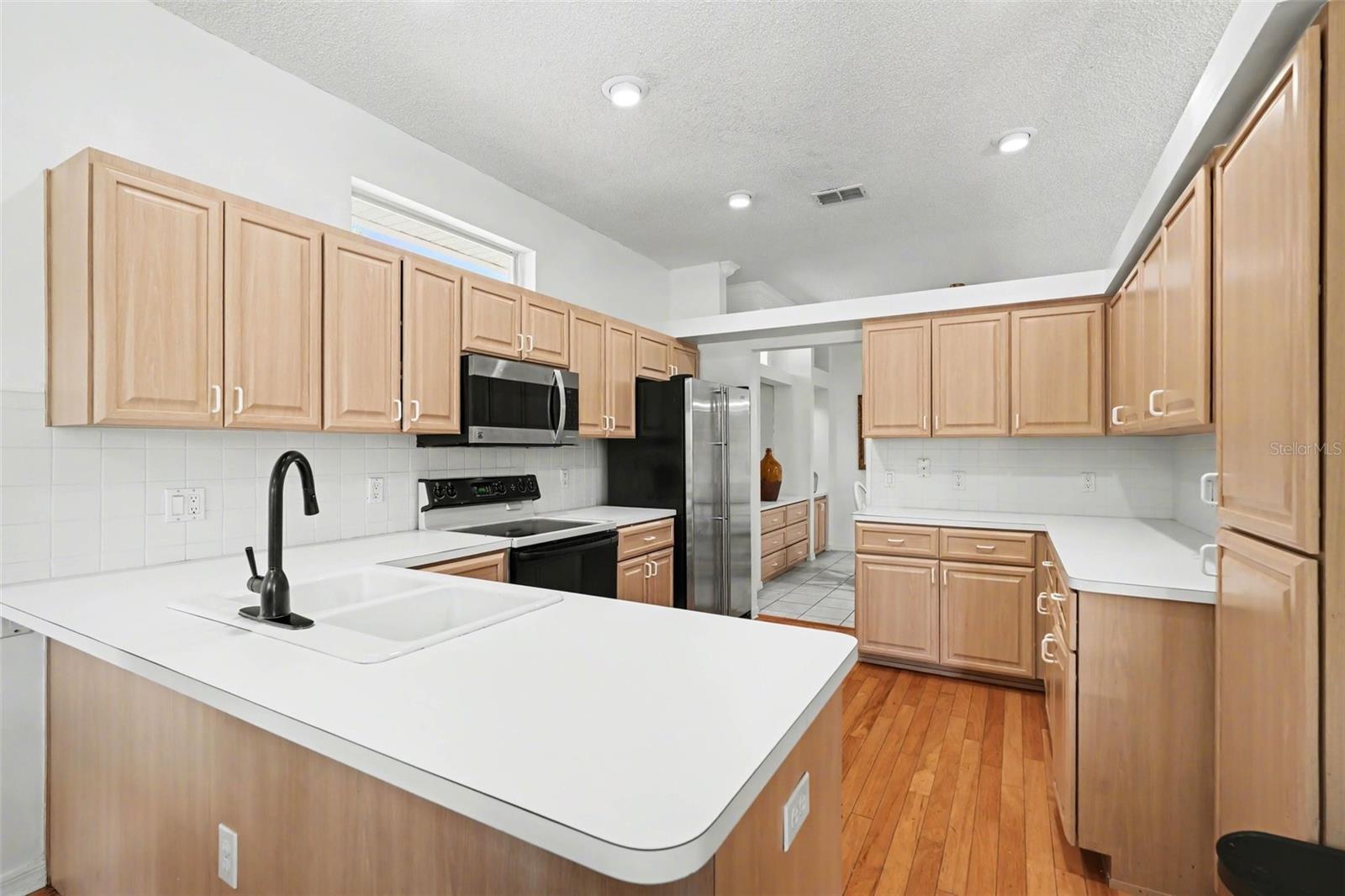 10093 HOLLY BERRY DR, WEEKI WACHEE, FL, 34613