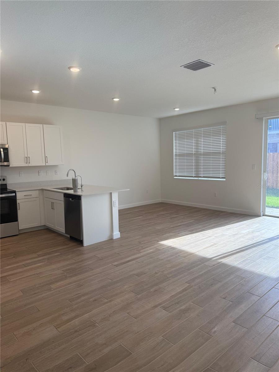 142 NE 14TH TER, HOMESTEAD, FL, 33033