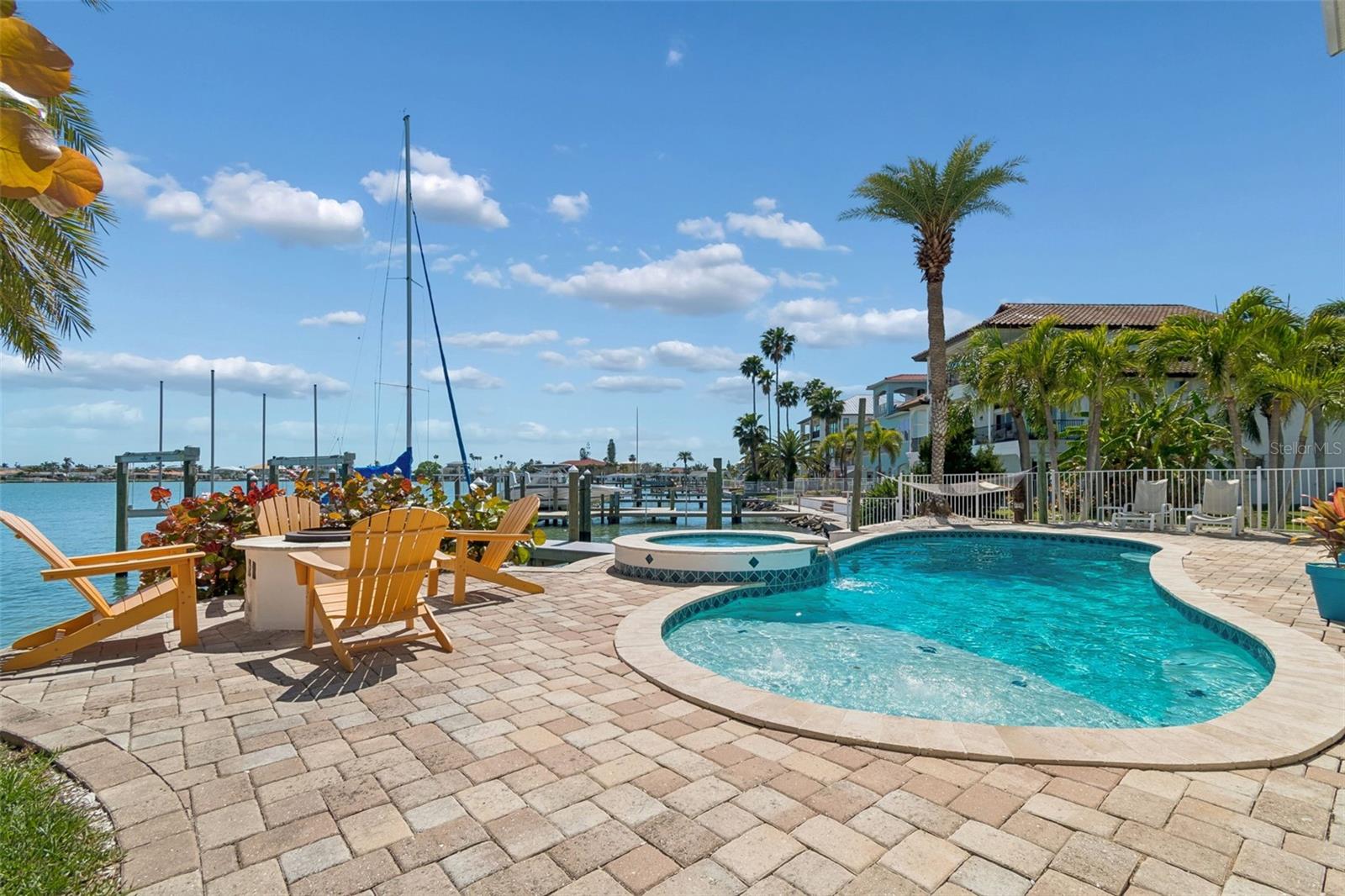 874 BAY POINT DR, MADEIRA BEACH, FL, 33708