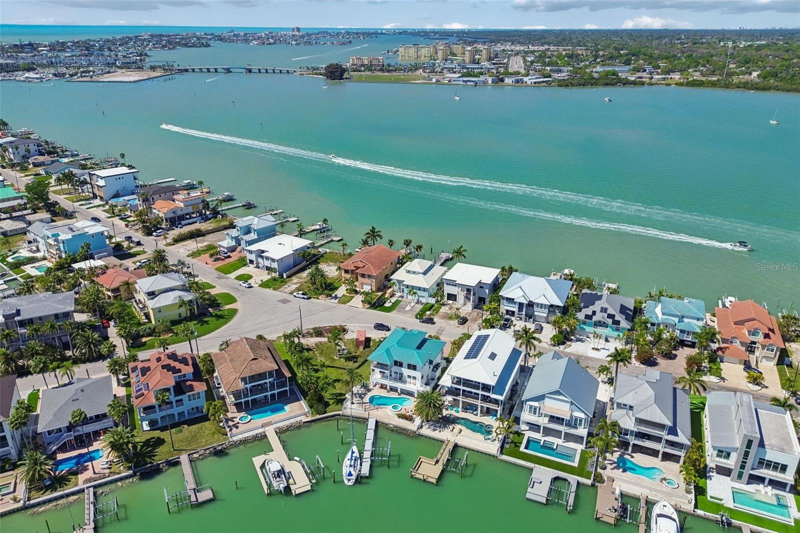 874 BAY POINT DR, MADEIRA BEACH, FL, 33708