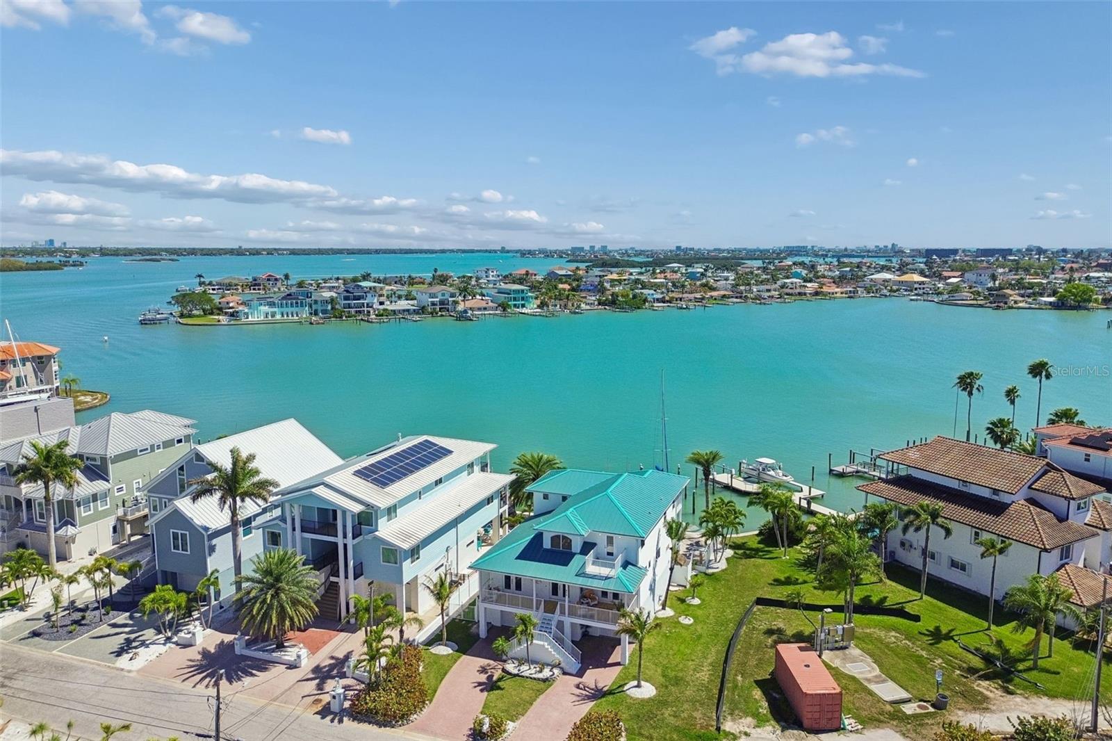 874 BAY POINT DR, MADEIRA BEACH, FL, 33708
