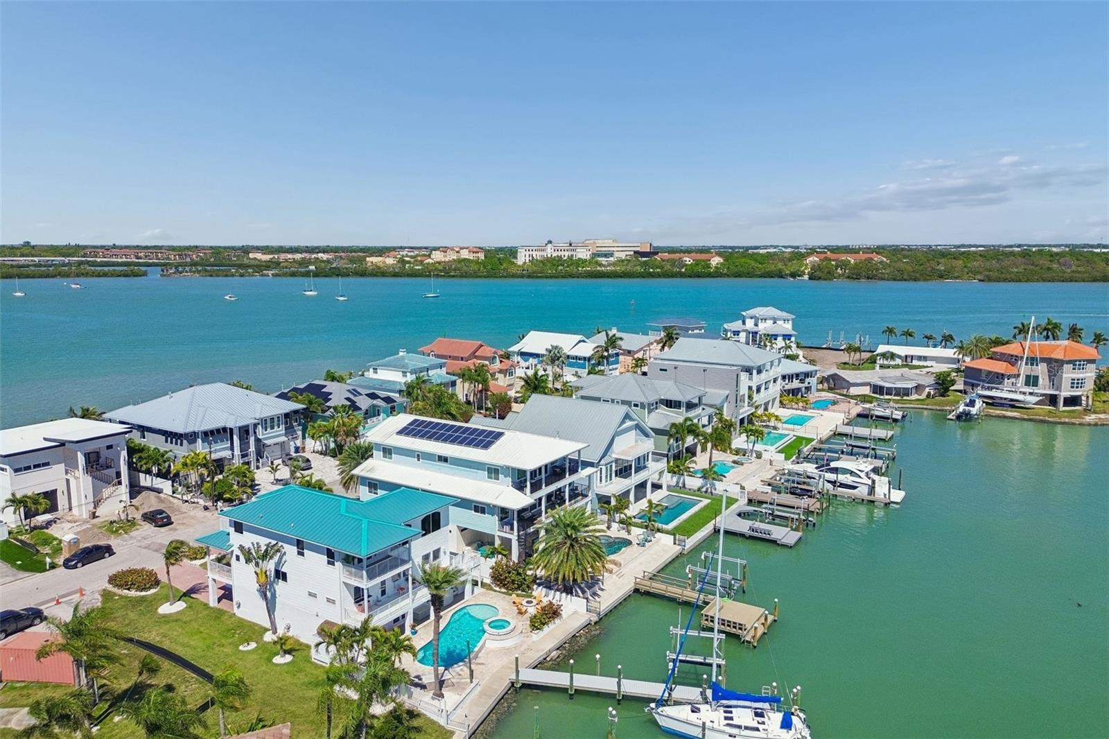 874 BAY POINT DR, MADEIRA BEACH, FL, 33708