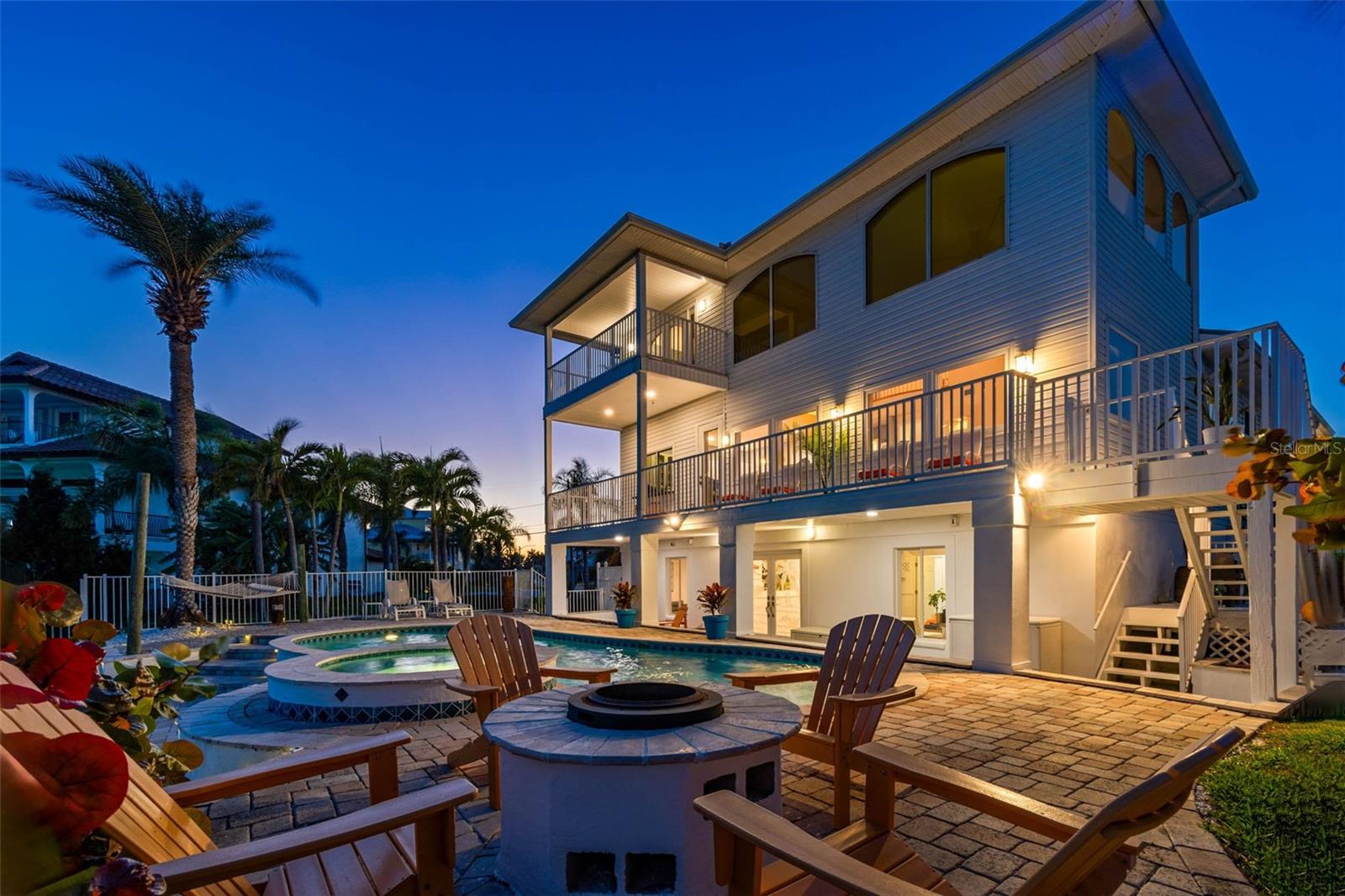 874 BAY POINT DR, MADEIRA BEACH, FL, 33708