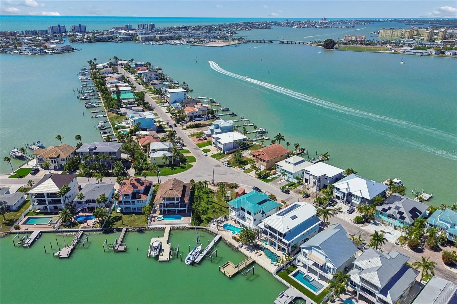 874 BAY POINT DR, MADEIRA BEACH, FL, 33708