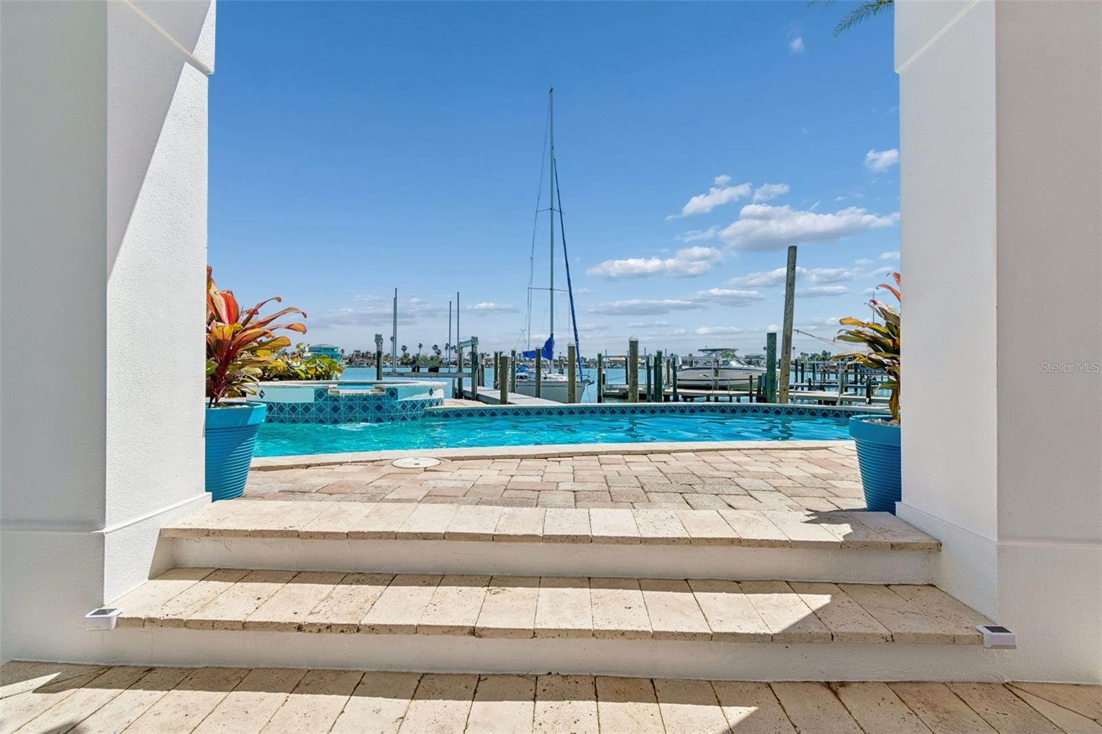 874 BAY POINT DR, MADEIRA BEACH, FL, 33708