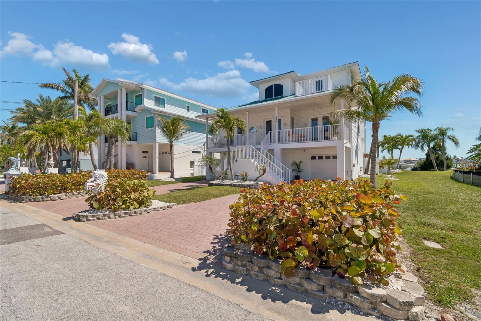874 BAY POINT DR, MADEIRA BEACH, FL, 33708