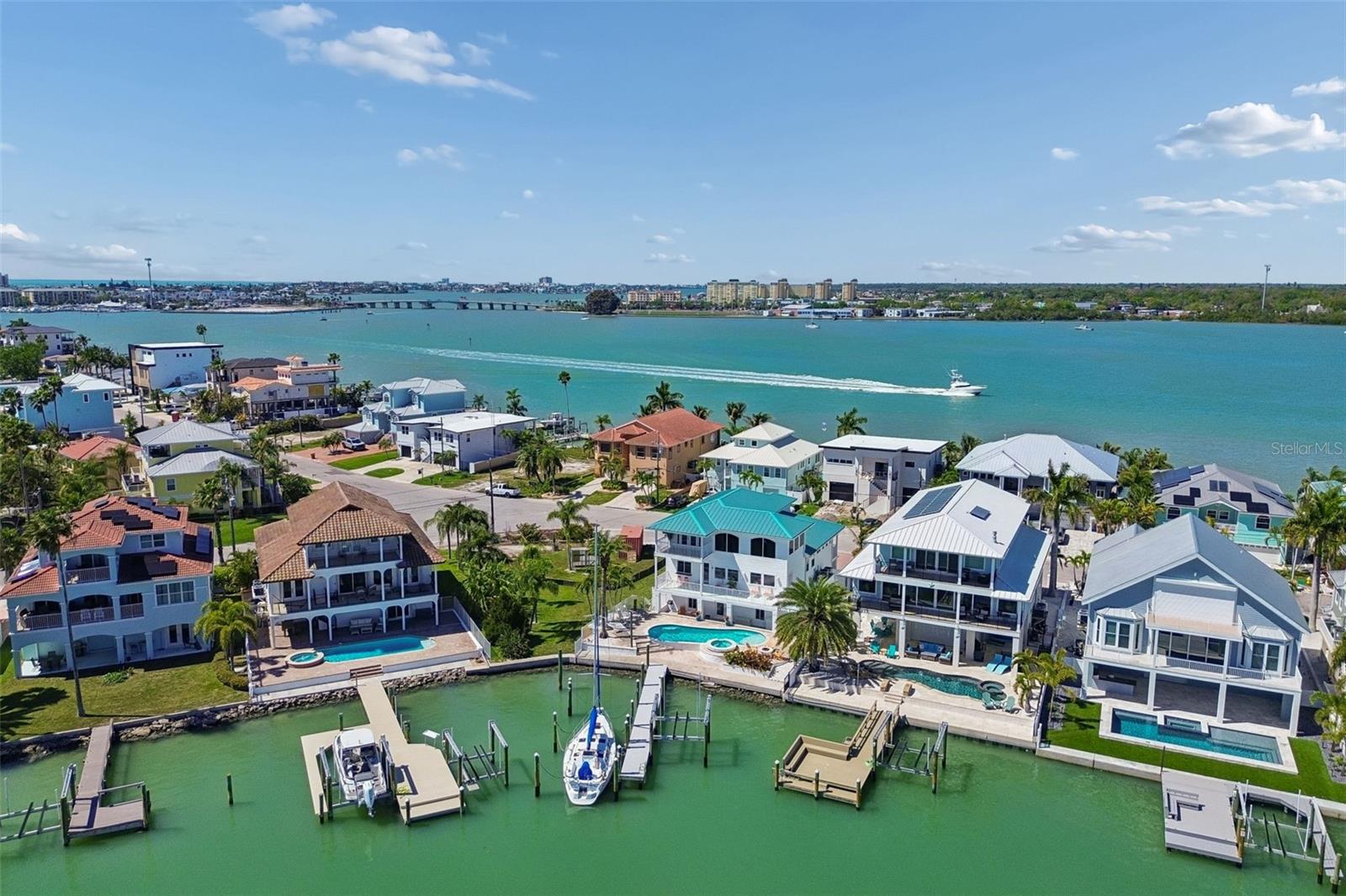 874 BAY POINT DR, MADEIRA BEACH, FL, 33708