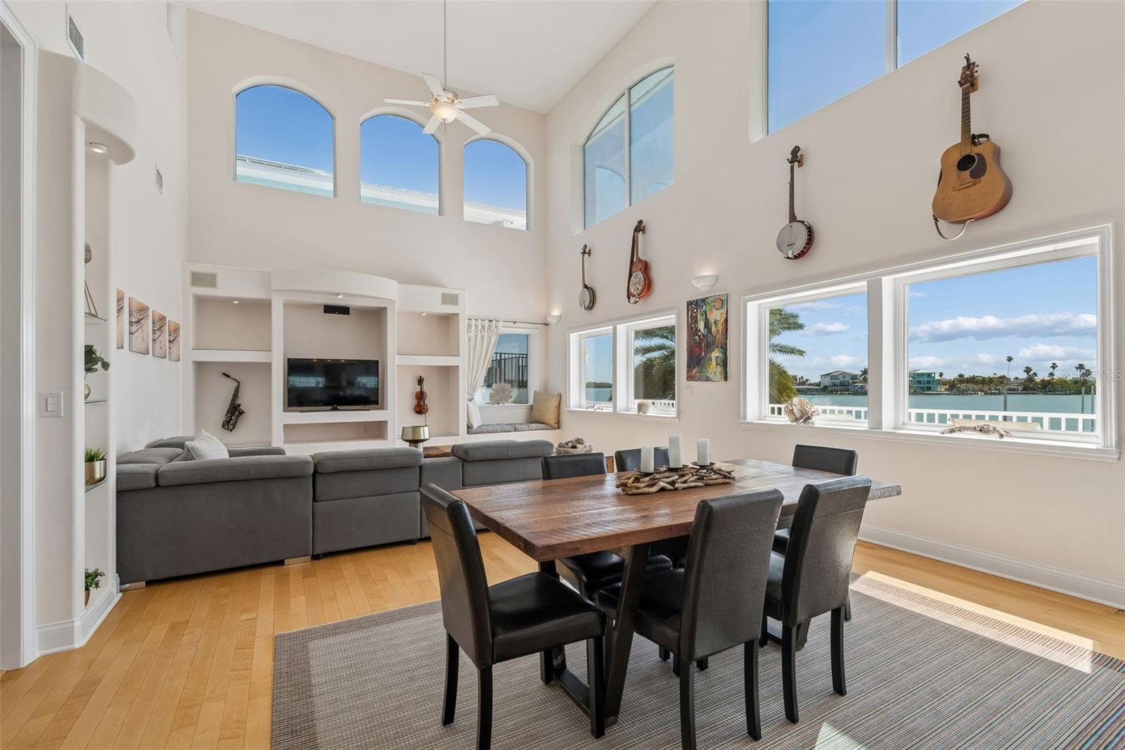 874 BAY POINT DR, MADEIRA BEACH, FL, 33708
