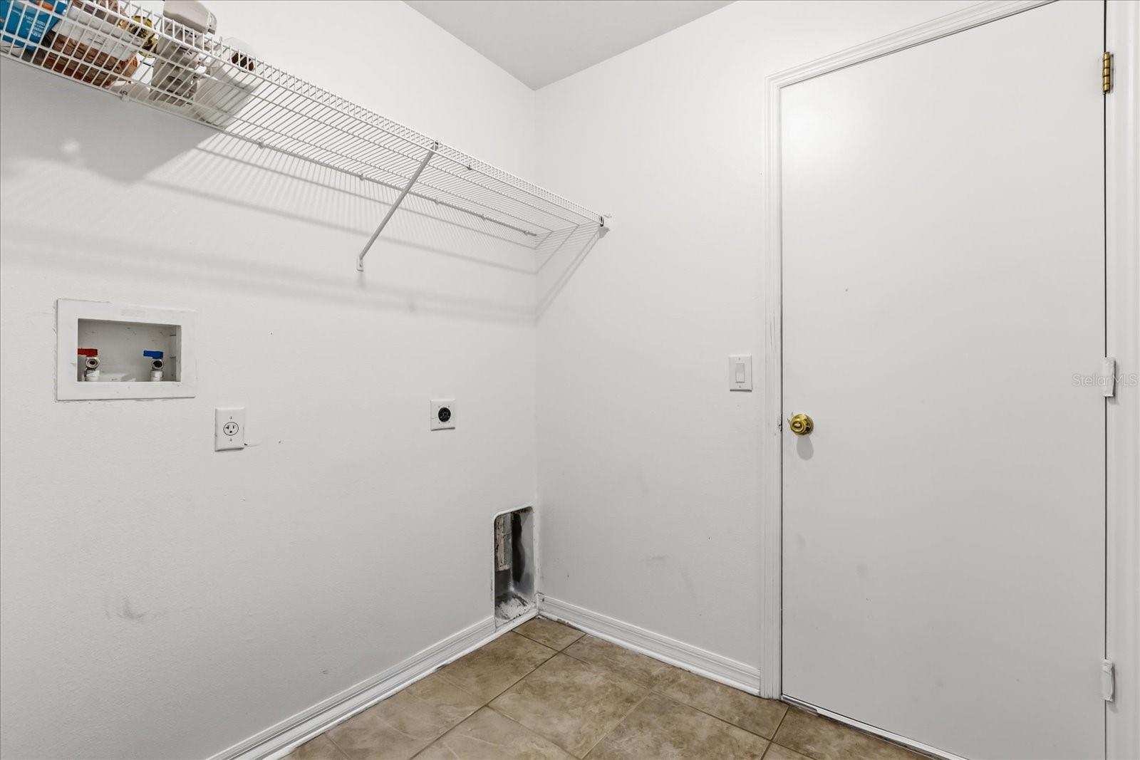1500 DAYBREAK DR, FRUITLAND PARK, FL, 34731