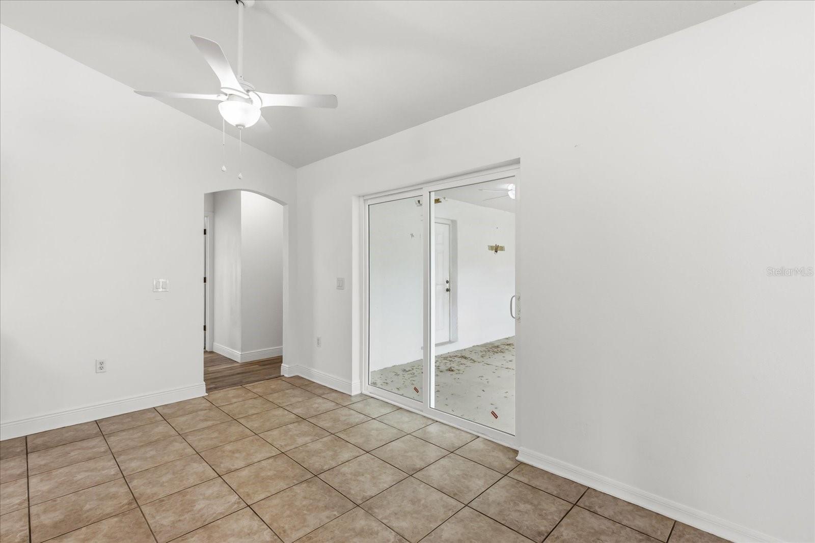 1500 DAYBREAK DR, FRUITLAND PARK, FL, 34731