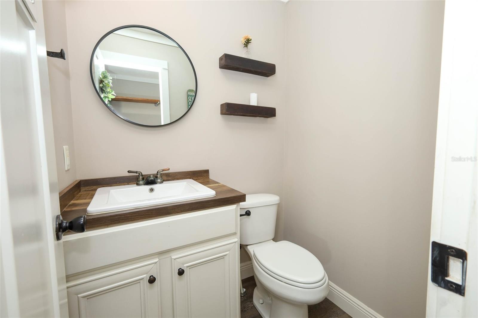 2269 MULLET LAKE PARK RD, GENEVA, FL, 32732