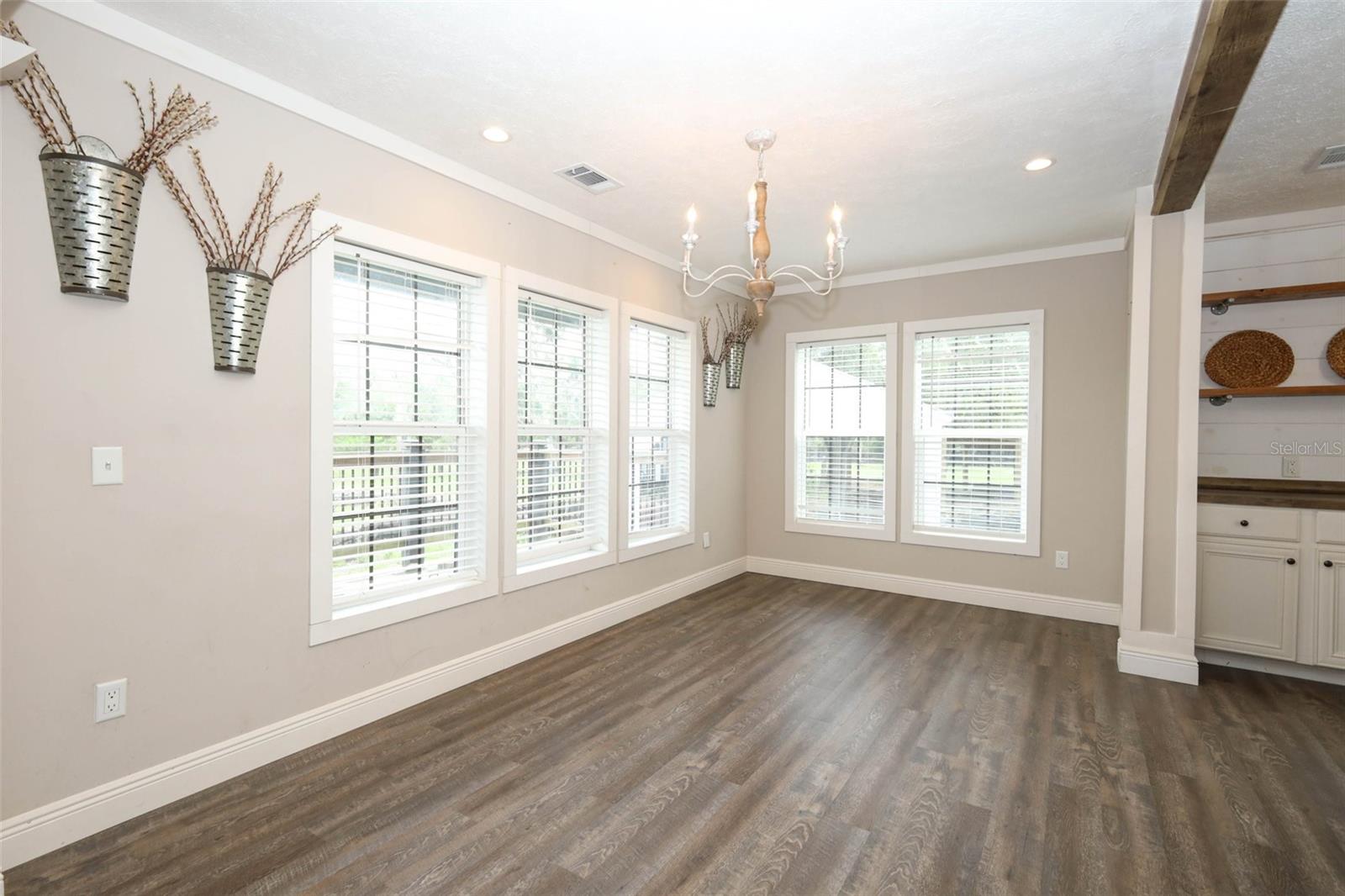 2269 MULLET LAKE PARK RD, GENEVA, FL, 32732