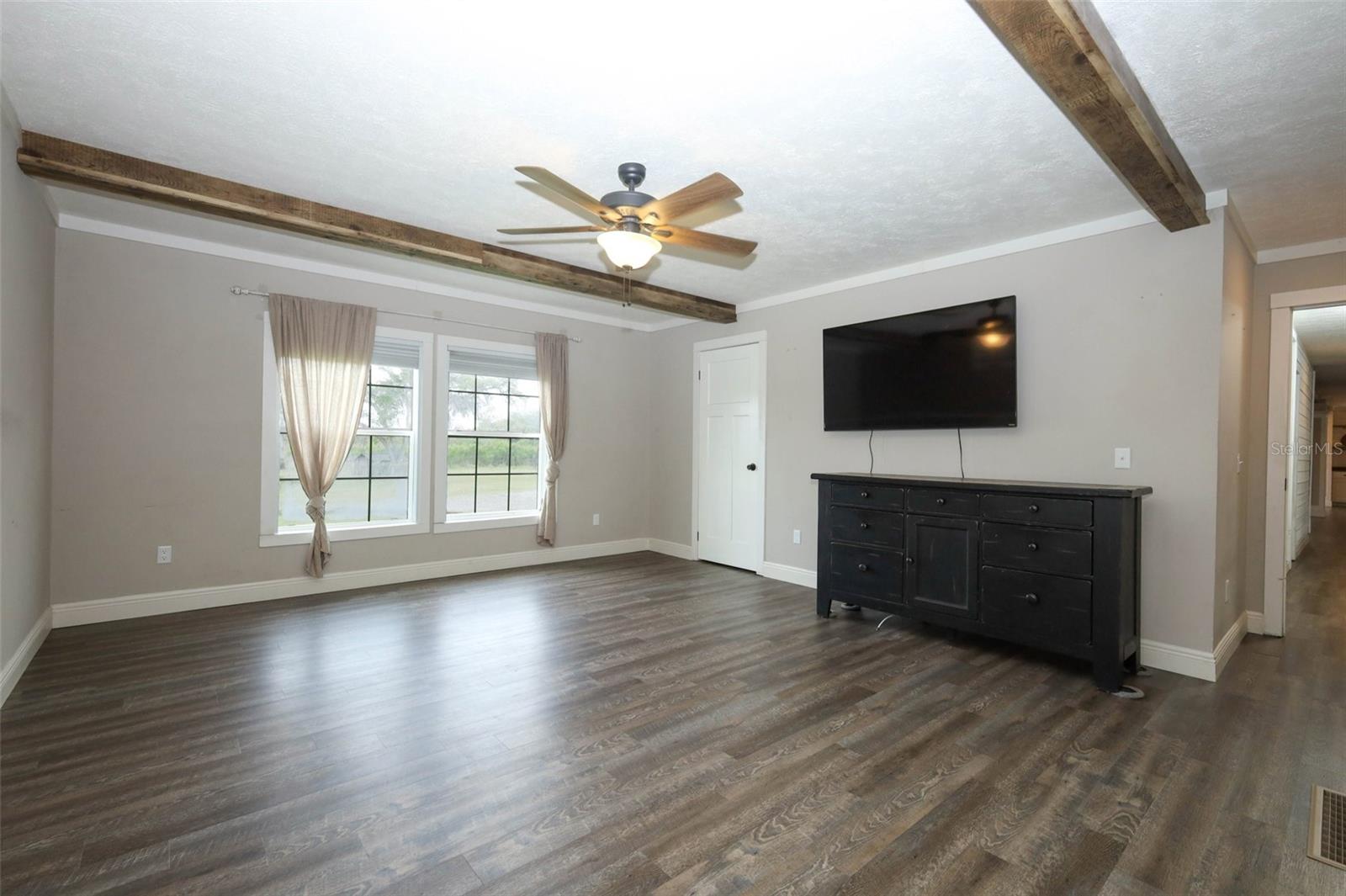 2269 MULLET LAKE PARK RD, GENEVA, FL, 32732