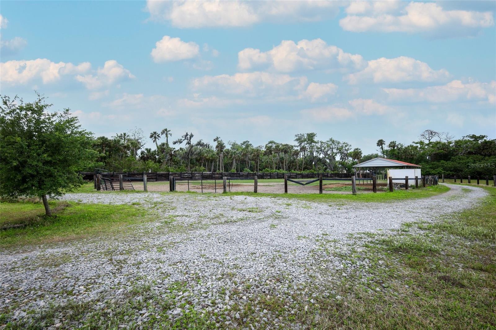 2269 MULLET LAKE PARK RD, GENEVA, FL, 32732