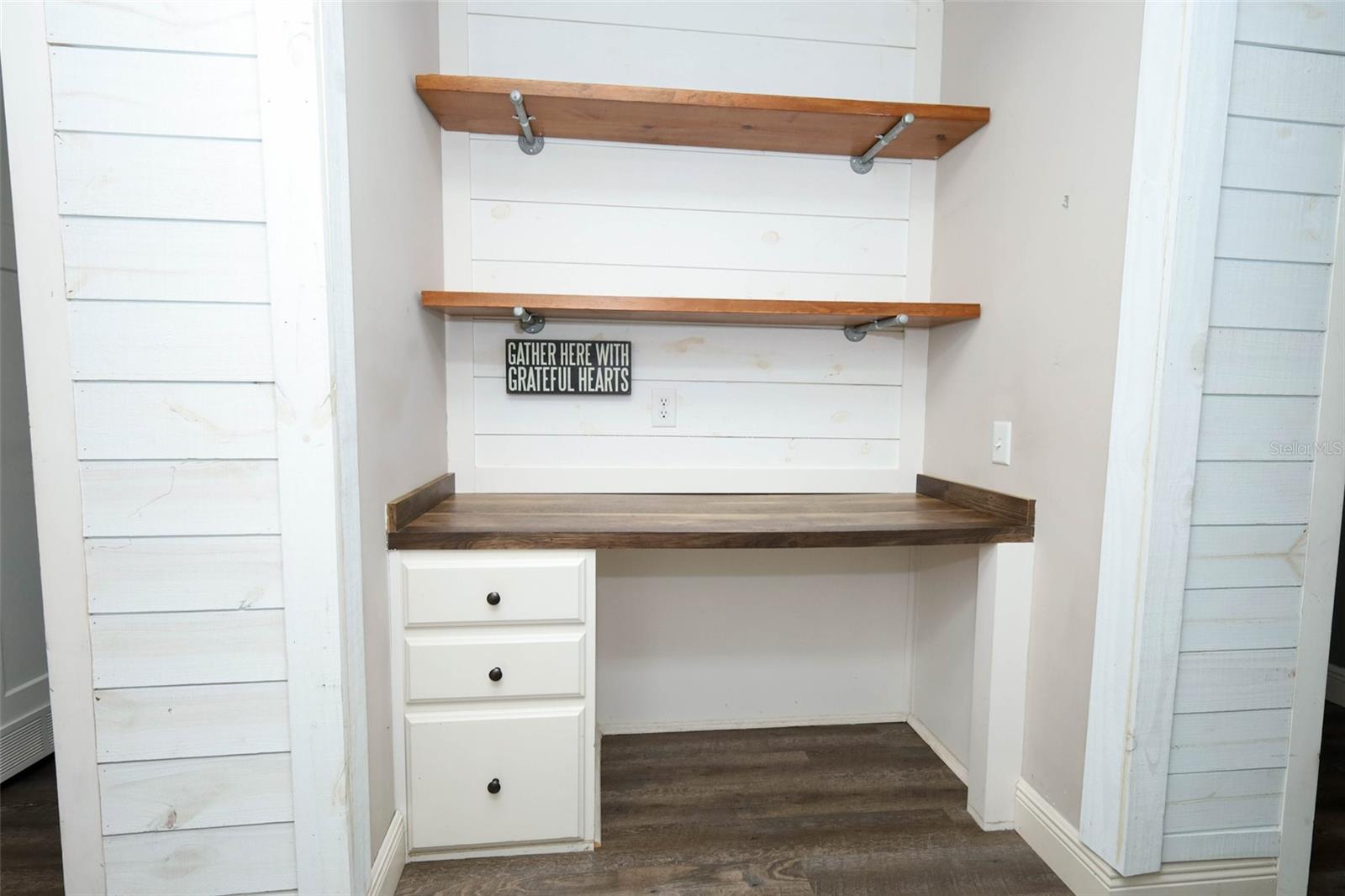 2269 MULLET LAKE PARK RD, GENEVA, FL, 32732