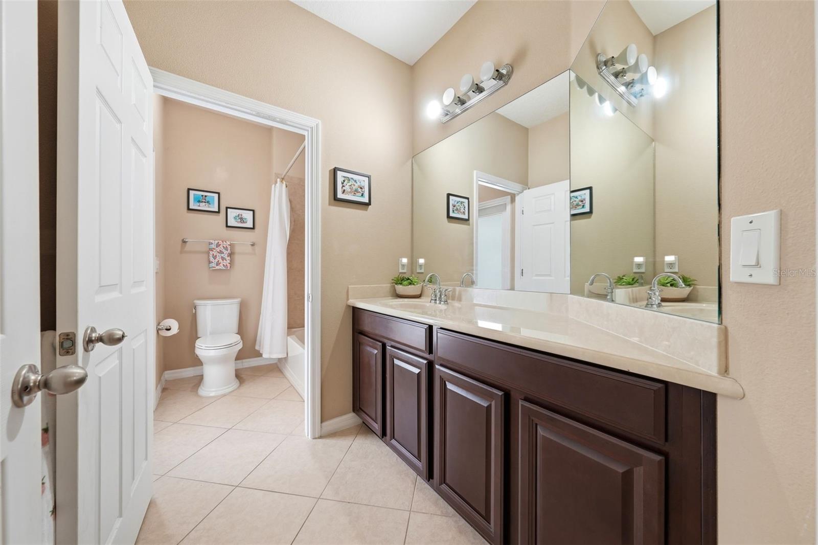 979 COUNTS CREST CIR, APOPKA, FL, 32712