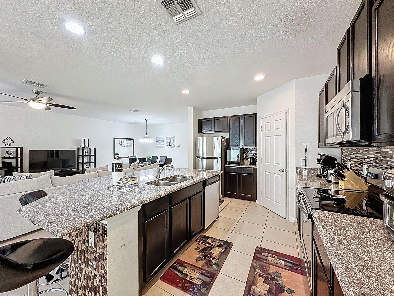 1346 YORKSHIRE CT, DAVENPORT, FL, 33896