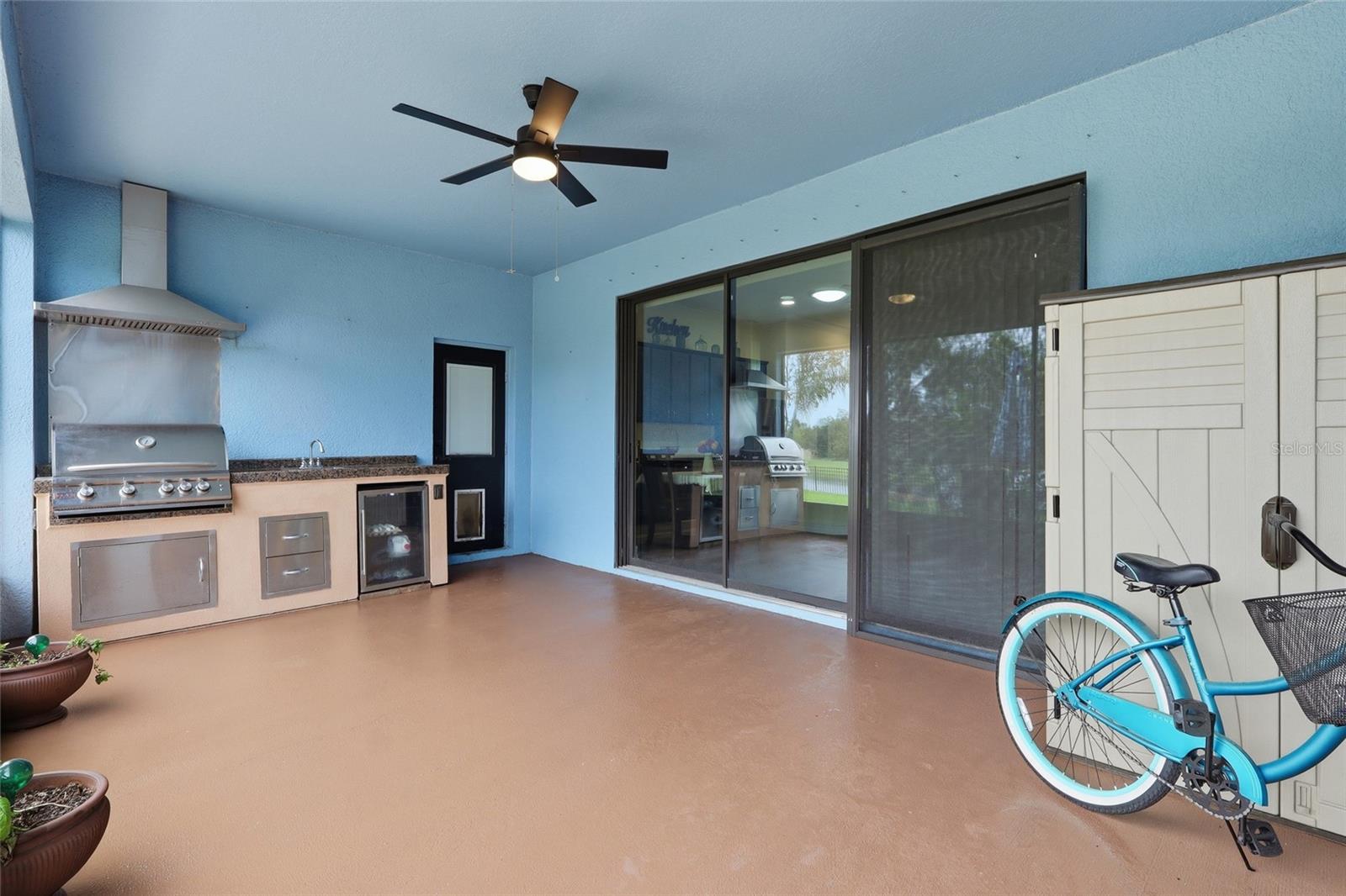 Lanai with Outdoor Kitchen