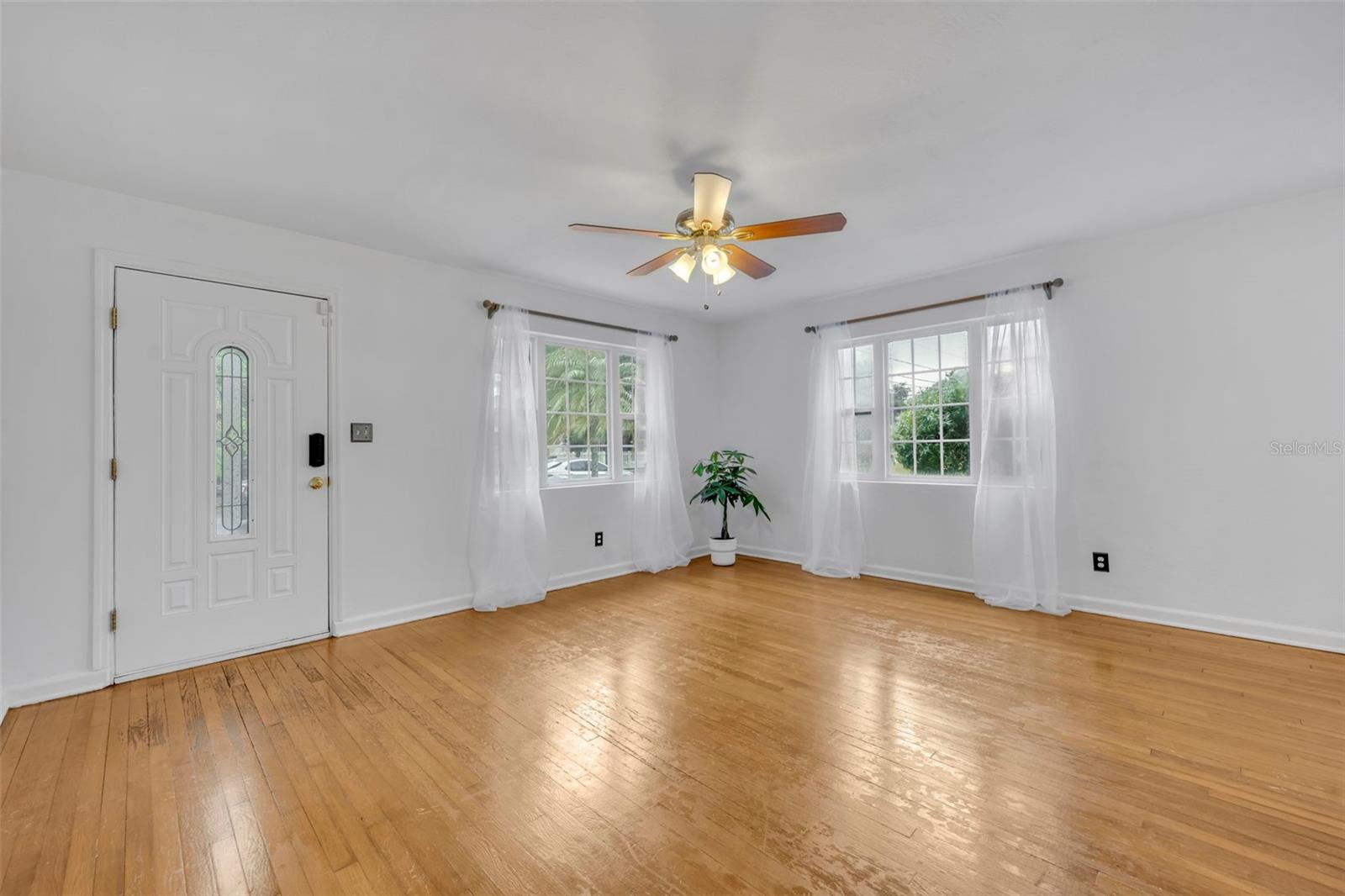 612 E KALEY ST, ORLANDO, FL, 32806