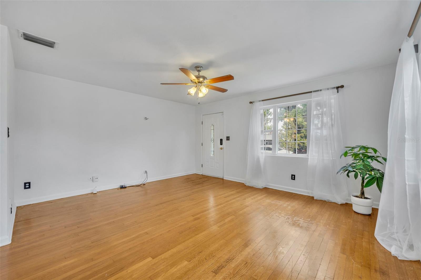 612 E KALEY ST, ORLANDO, FL, 32806