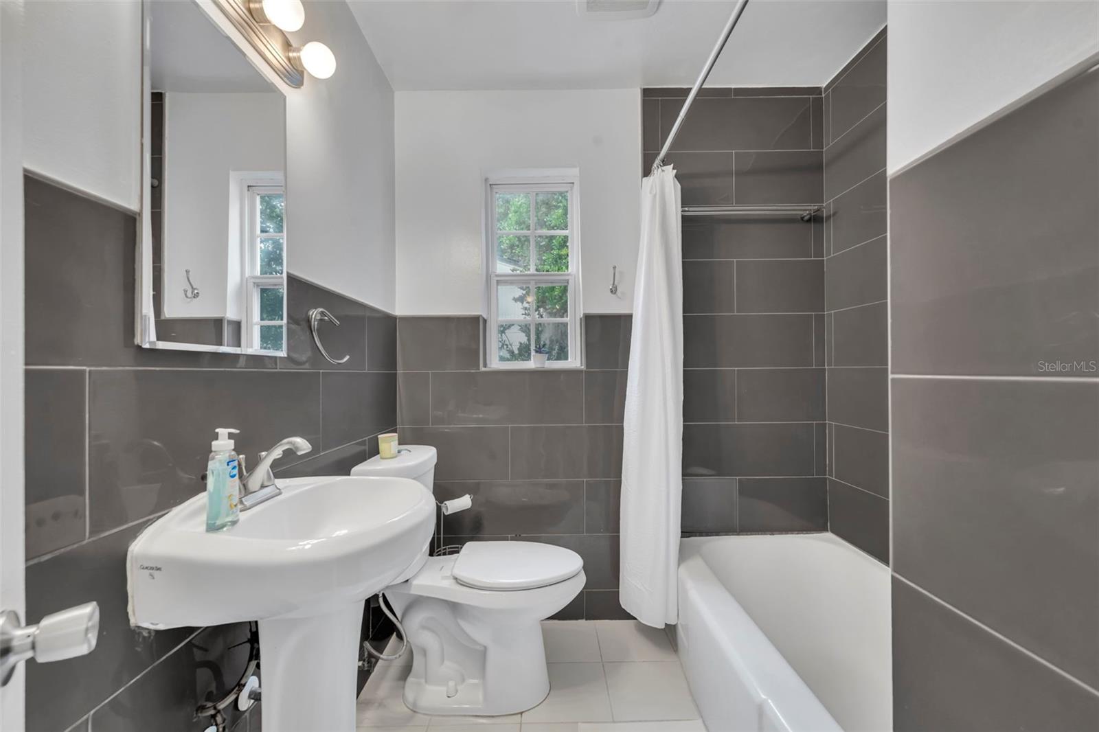 612 E KALEY ST, ORLANDO, FL, 32806