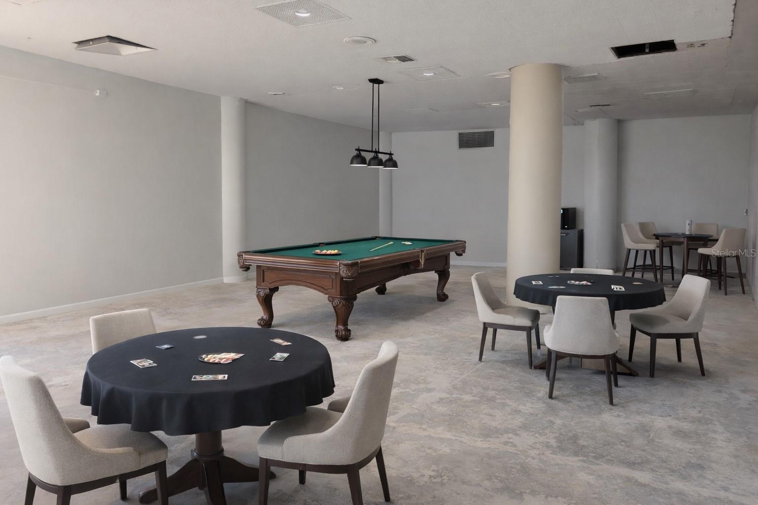 10355 PARADISE BLVD #608, TREASURE ISLAND, FL, 33706