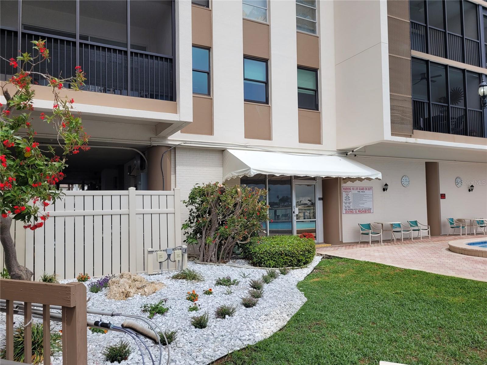 10355 PARADISE BLVD #608, TREASURE ISLAND, FL, 33706