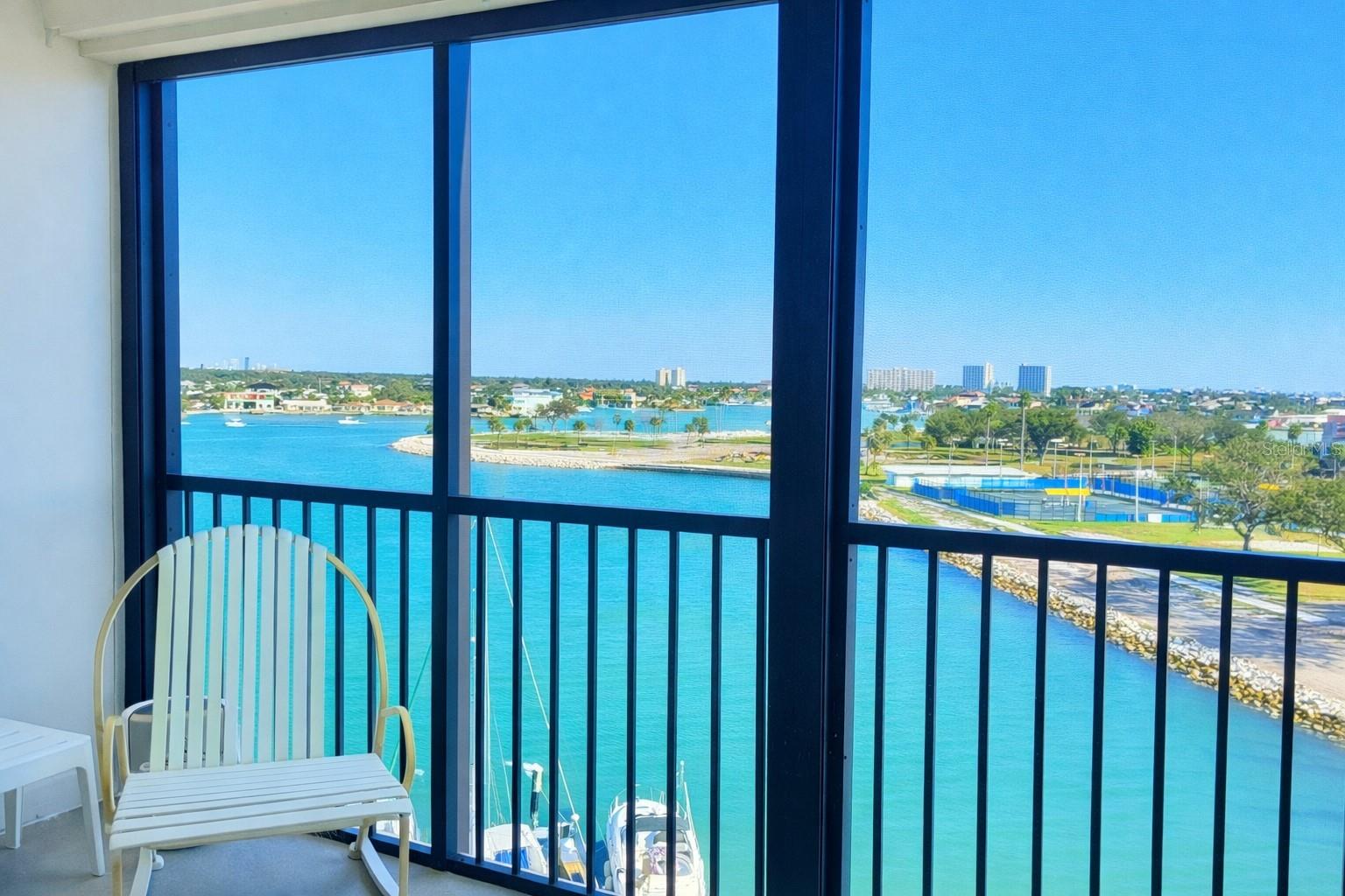 10355 PARADISE BLVD #608, TREASURE ISLAND, FL, 33706