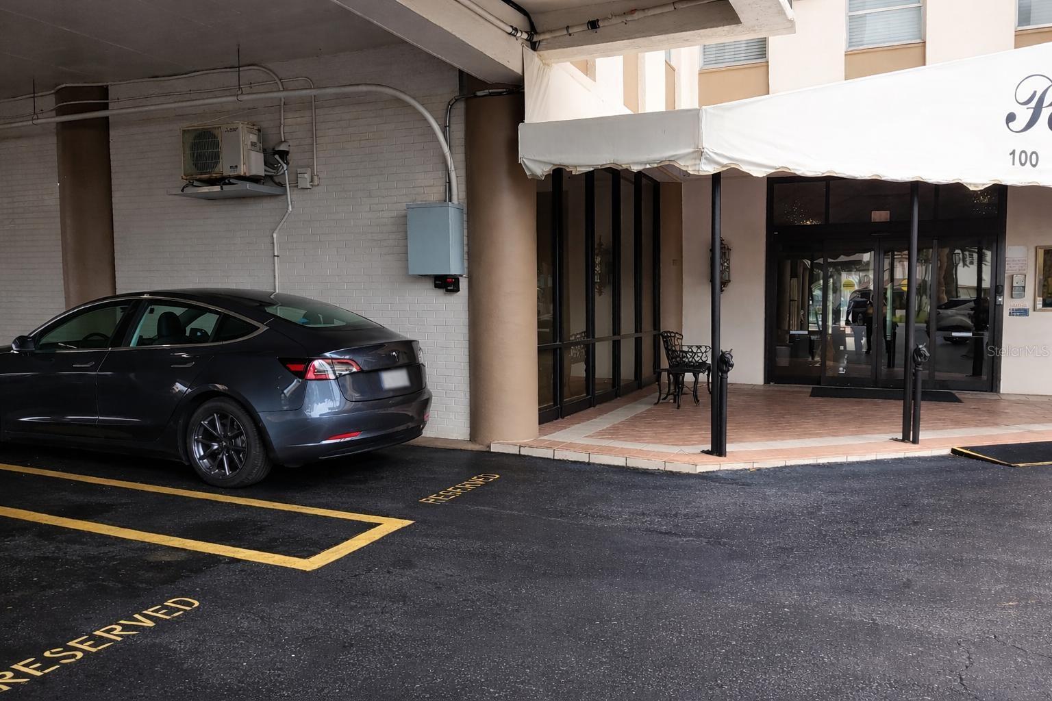 10355 PARADISE BLVD #608, TREASURE ISLAND, FL, 33706