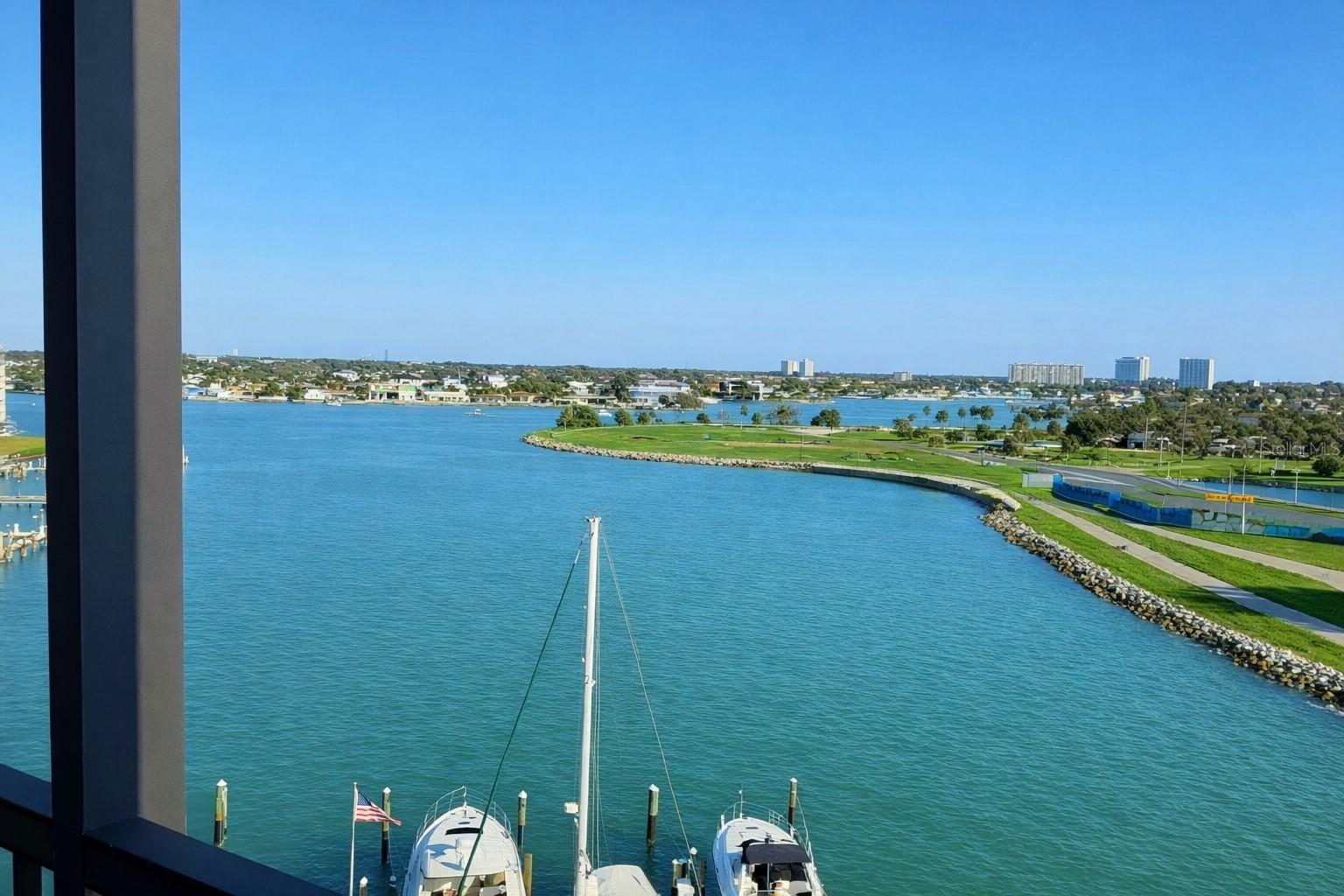 10355 PARADISE BLVD #608, TREASURE ISLAND, FL, 33706