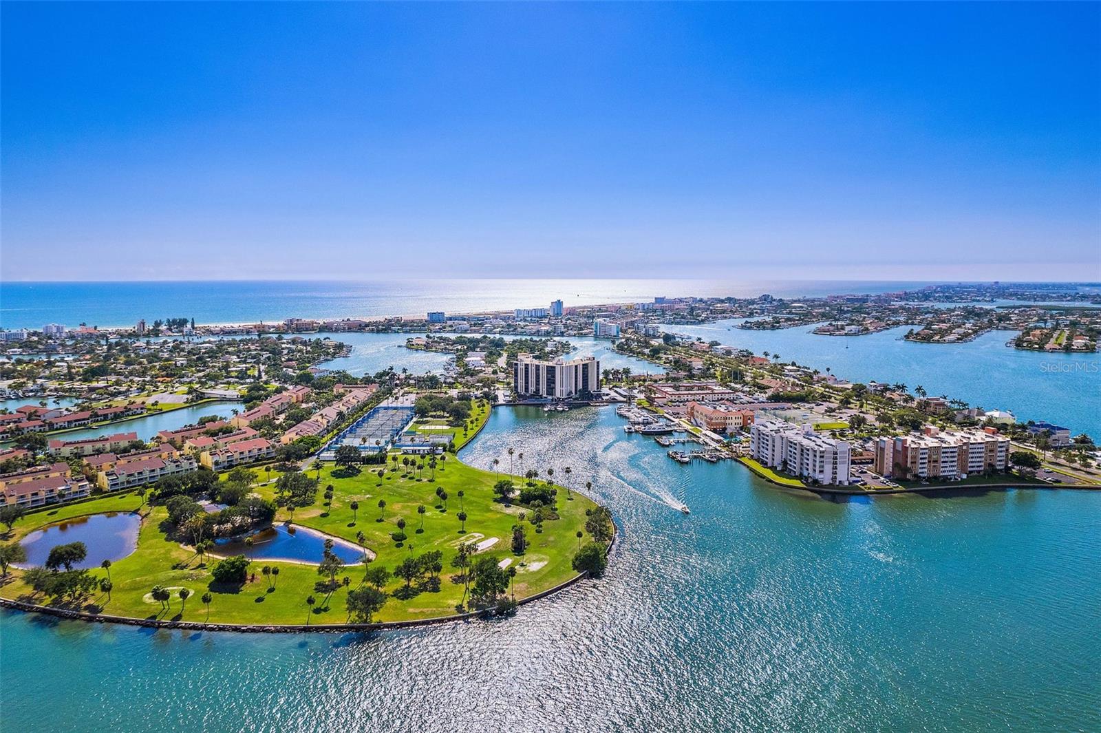 10355 PARADISE BLVD #608, TREASURE ISLAND, FL, 33706