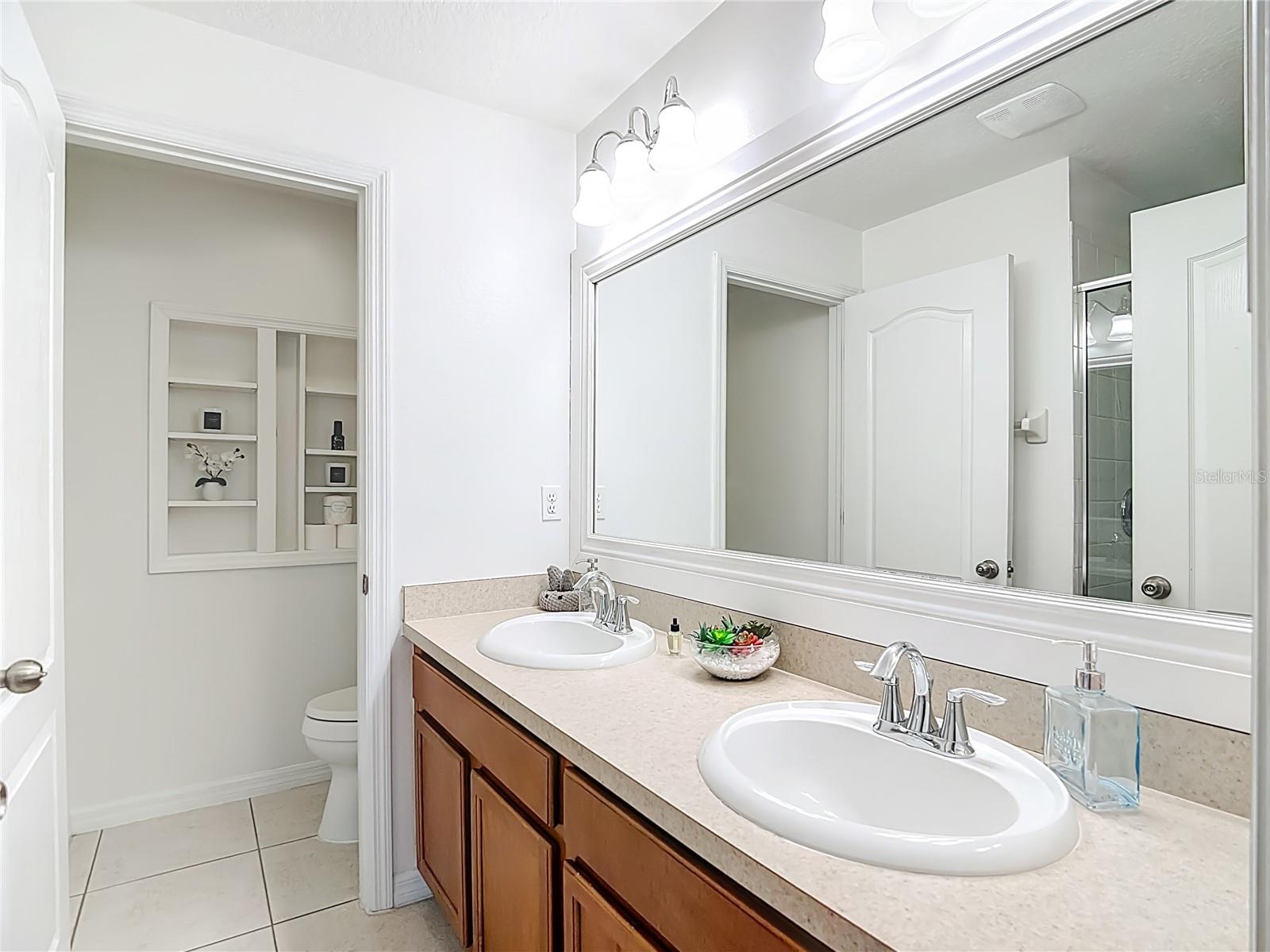 4194 WINDING VINE DR, LAKELAND, FL, 33812