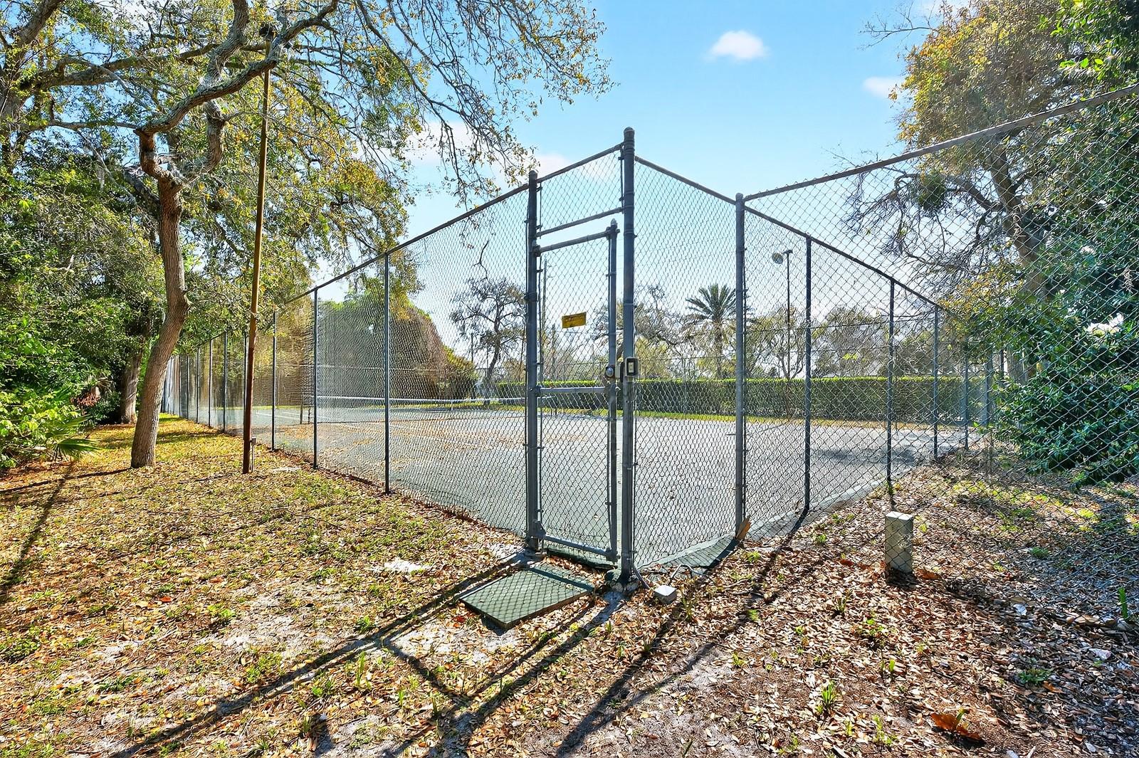 O6391349 Property Photo