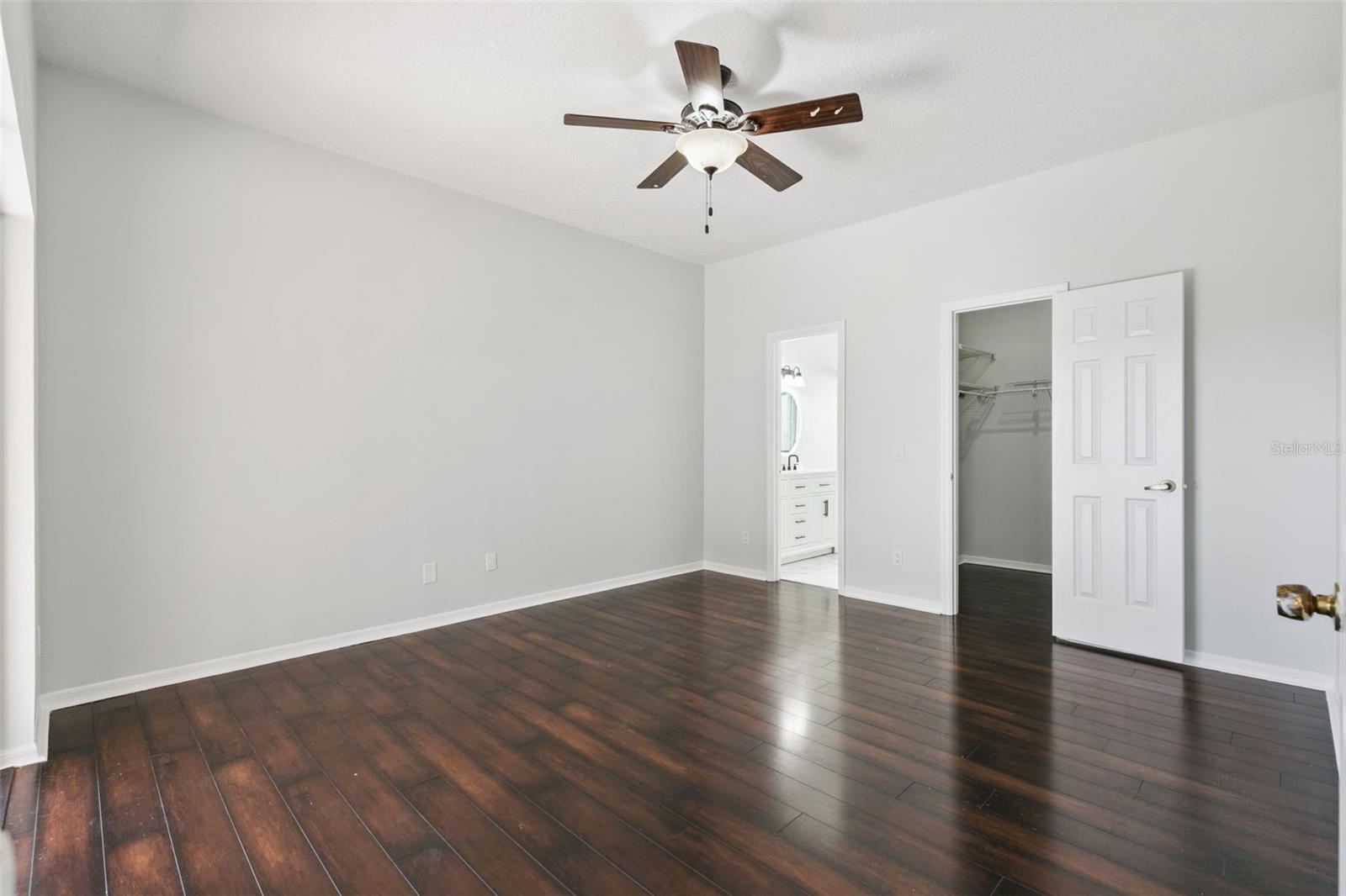 1046 WHITTIER CIR, OVIEDO, FL, 32765
