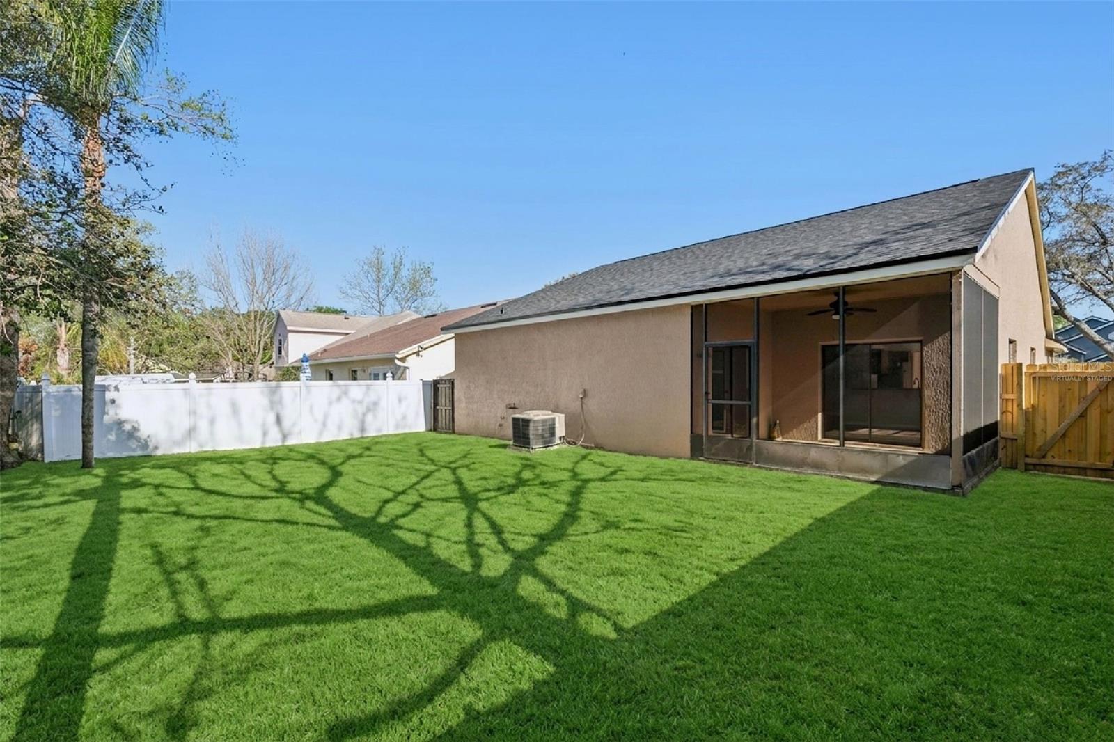 1046 WHITTIER CIR, OVIEDO, FL, 32765